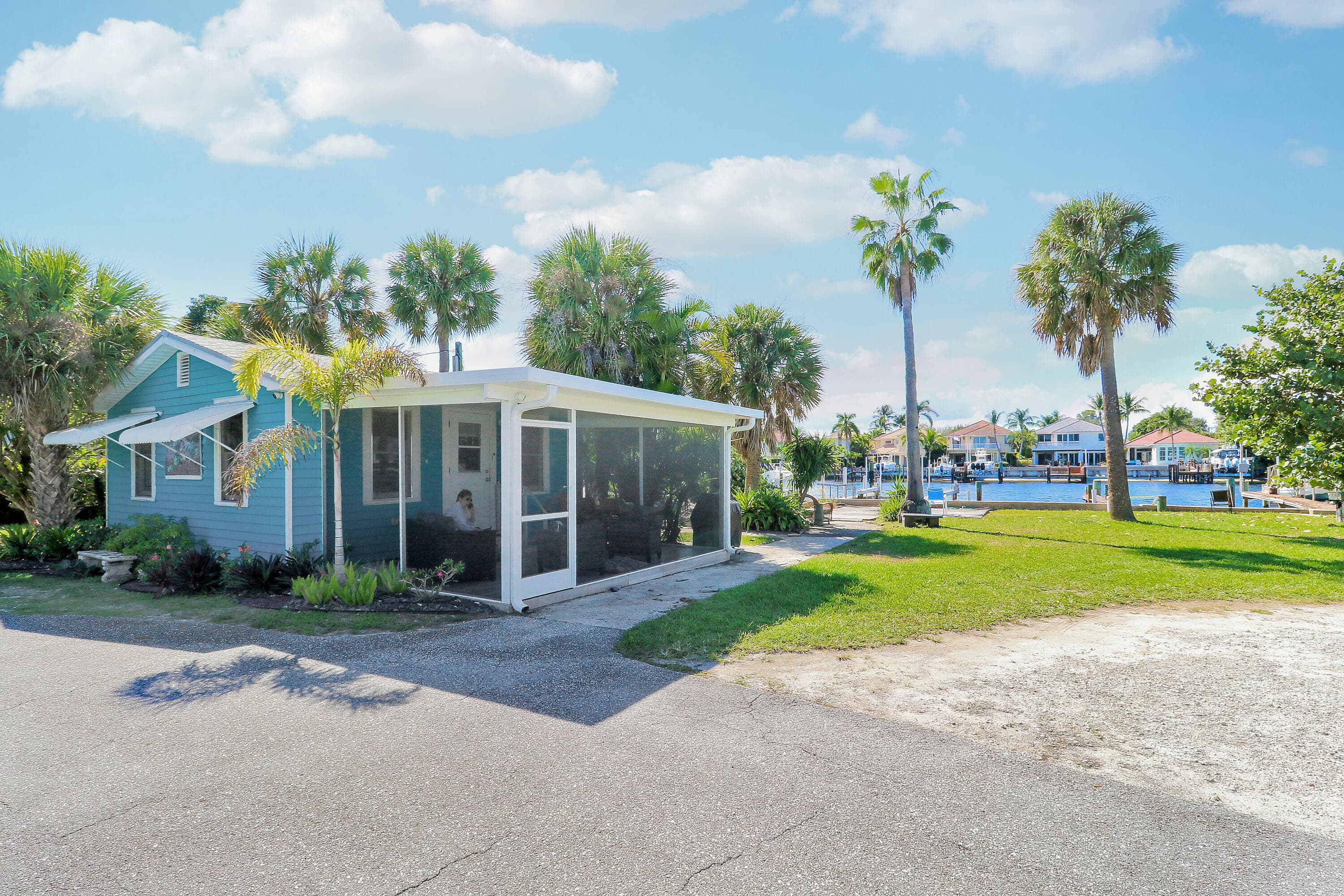 2031 Melody Lane, Palm Beach Gardens, FL 33410 — photo 11 of 19