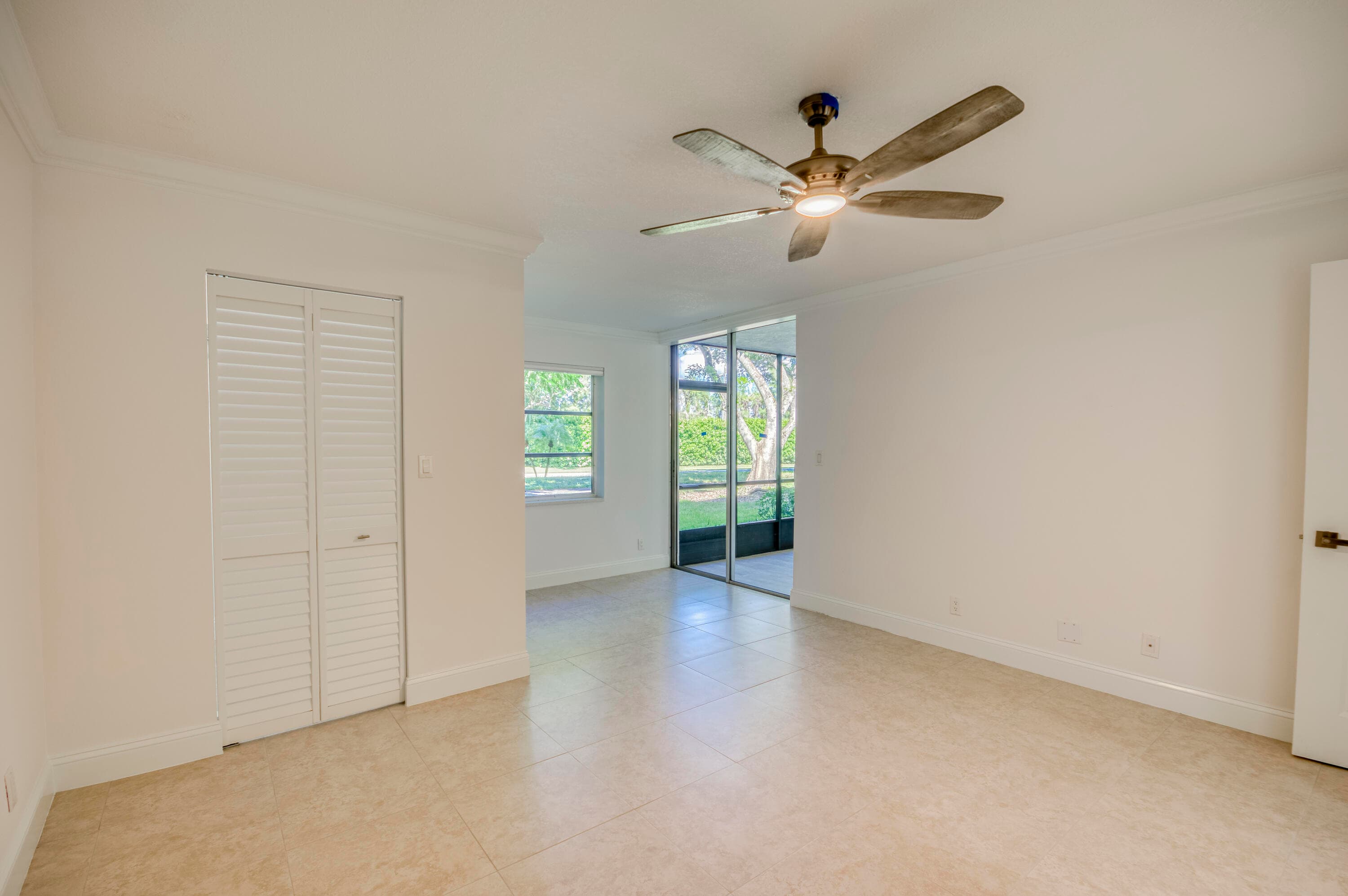 6865 Huntington Lane 105, Delray Beach, FL 33446 — photo 12 of 39