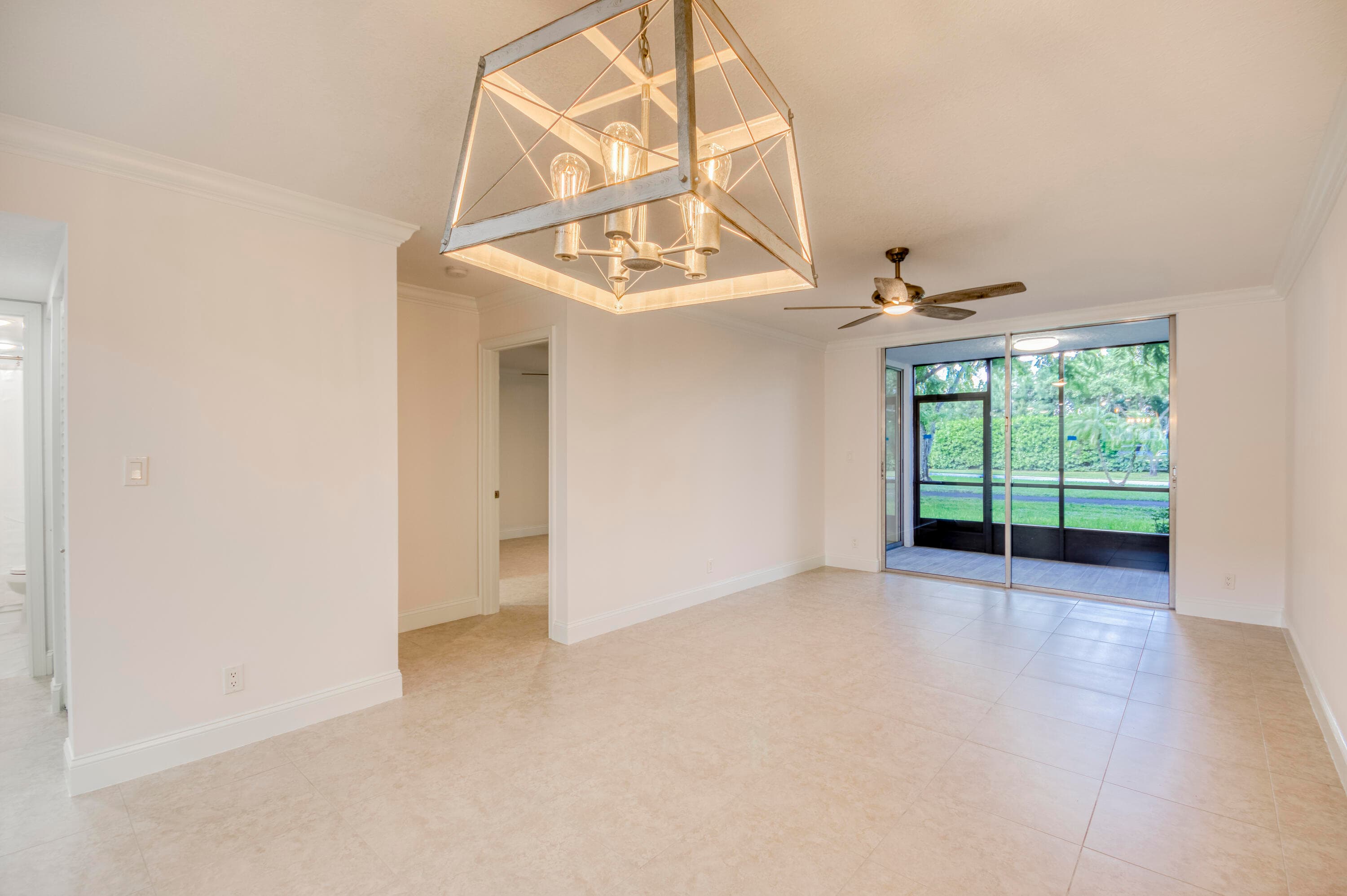 6865 Huntington Lane 105, Delray Beach, FL 33446 — photo 7 of 39