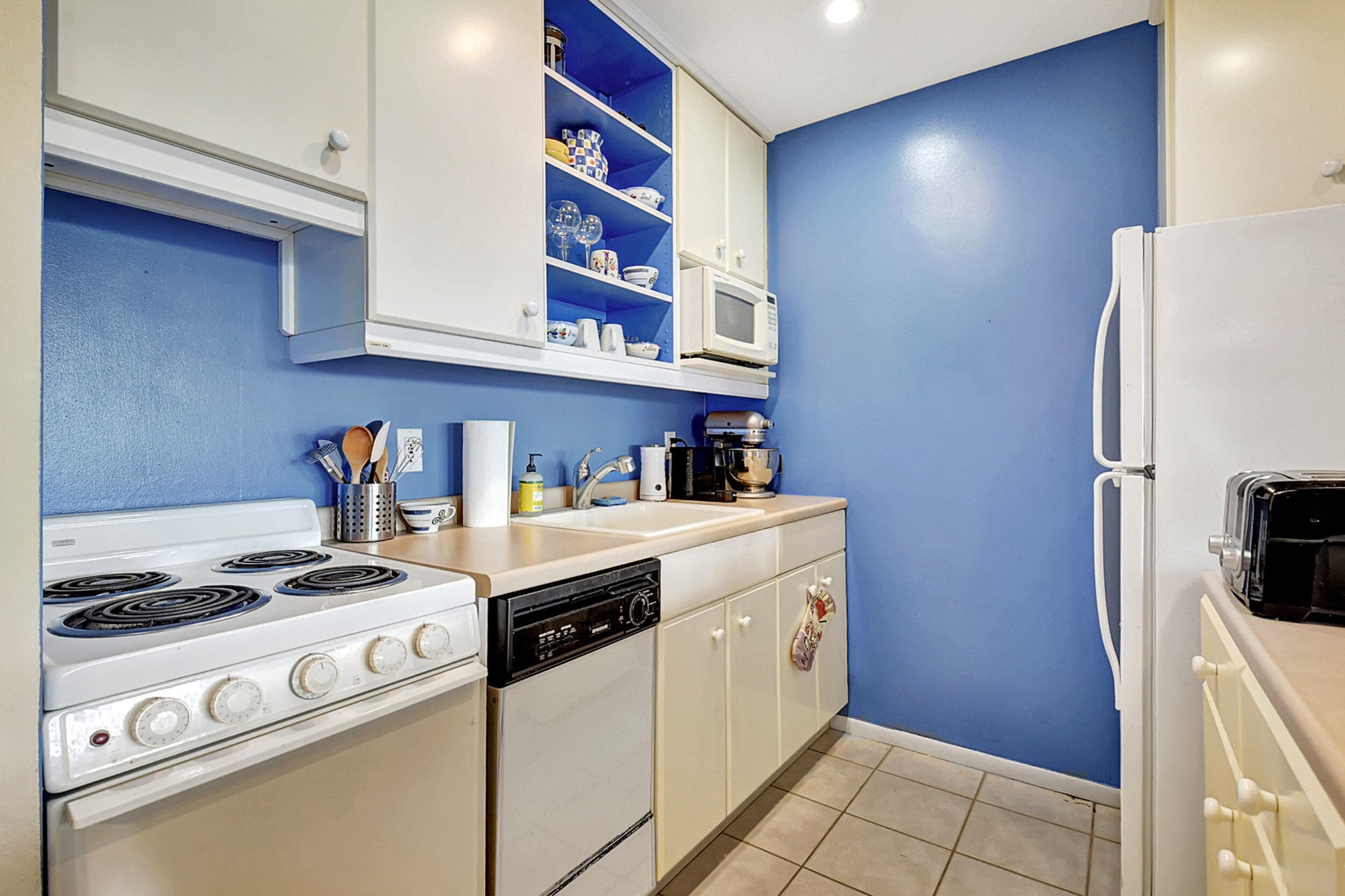 2430 S Federal Highway 0150, Boynton Beach, FL 33435 — photo 10 of 35