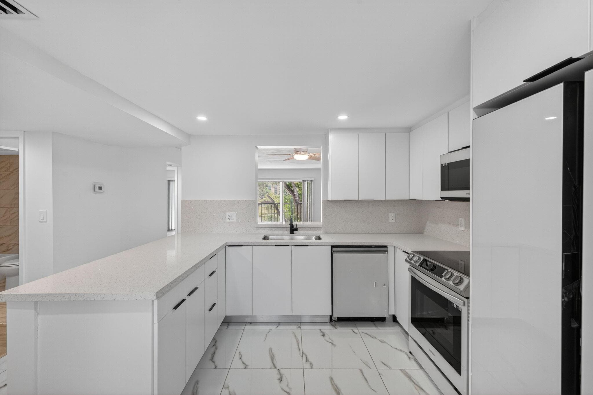 14375 Strathmore Lane 303, Delray Beach, FL 33446 — photo 6 of 111