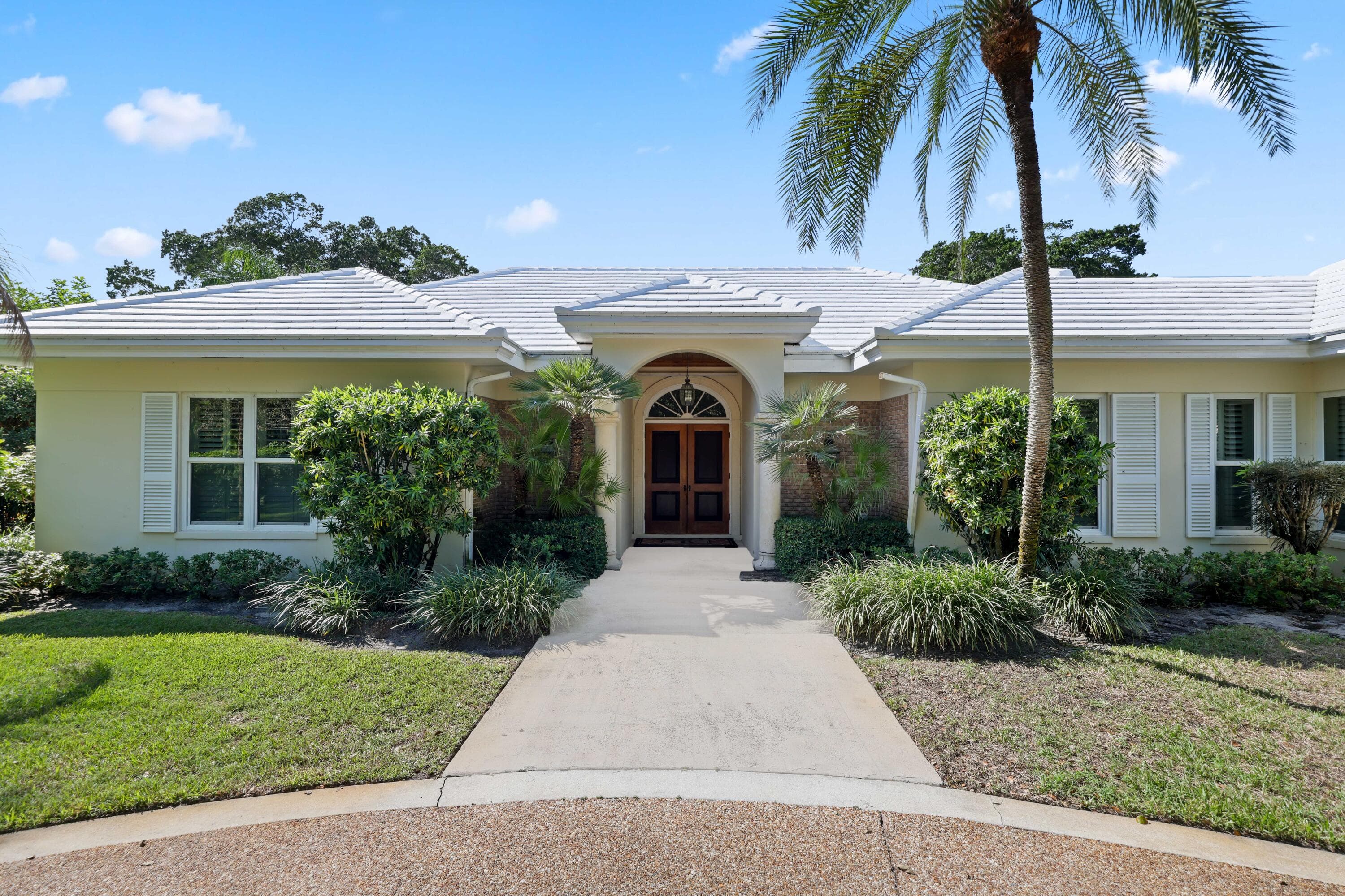 5 Country Road E A, Village of Golf, FL 33436 — photo 3 of 50
