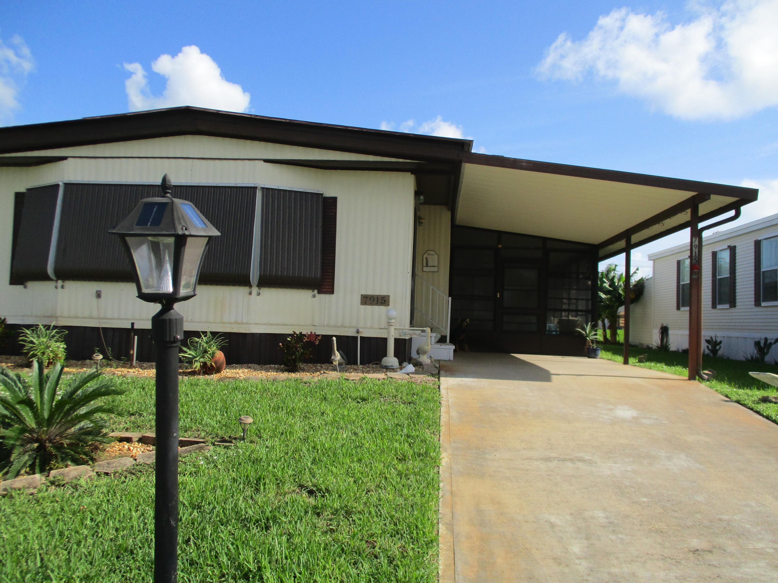 7915 SE Independence Avenue, Hobe Sound, FL 33455 — photo 16 of 17