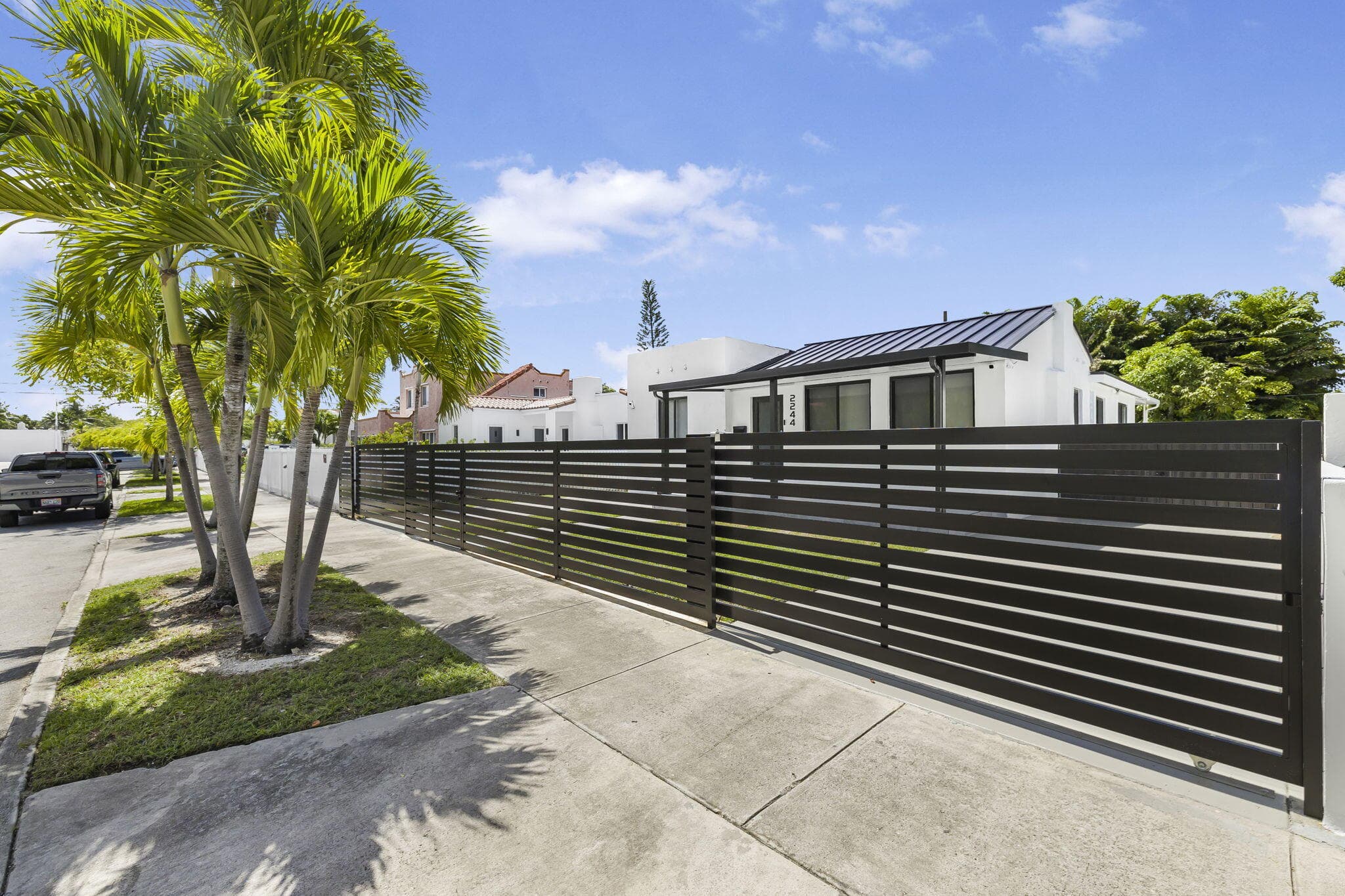 2244 SW 10th Street, Miami, FL 33135 — photo 3 of 40