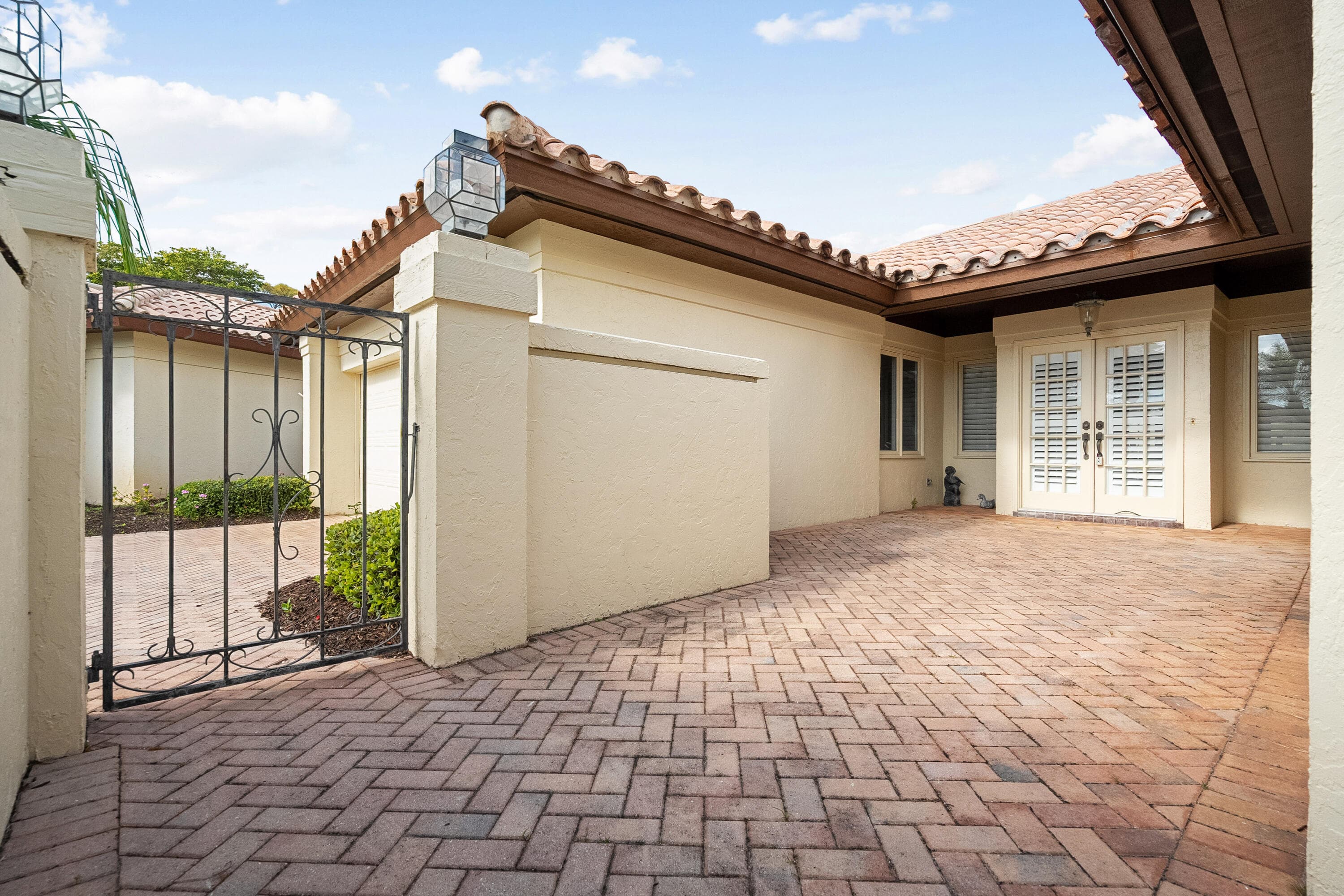 5361 SE Merion Way, Stuart, FL 34997 — photo 4 of 57