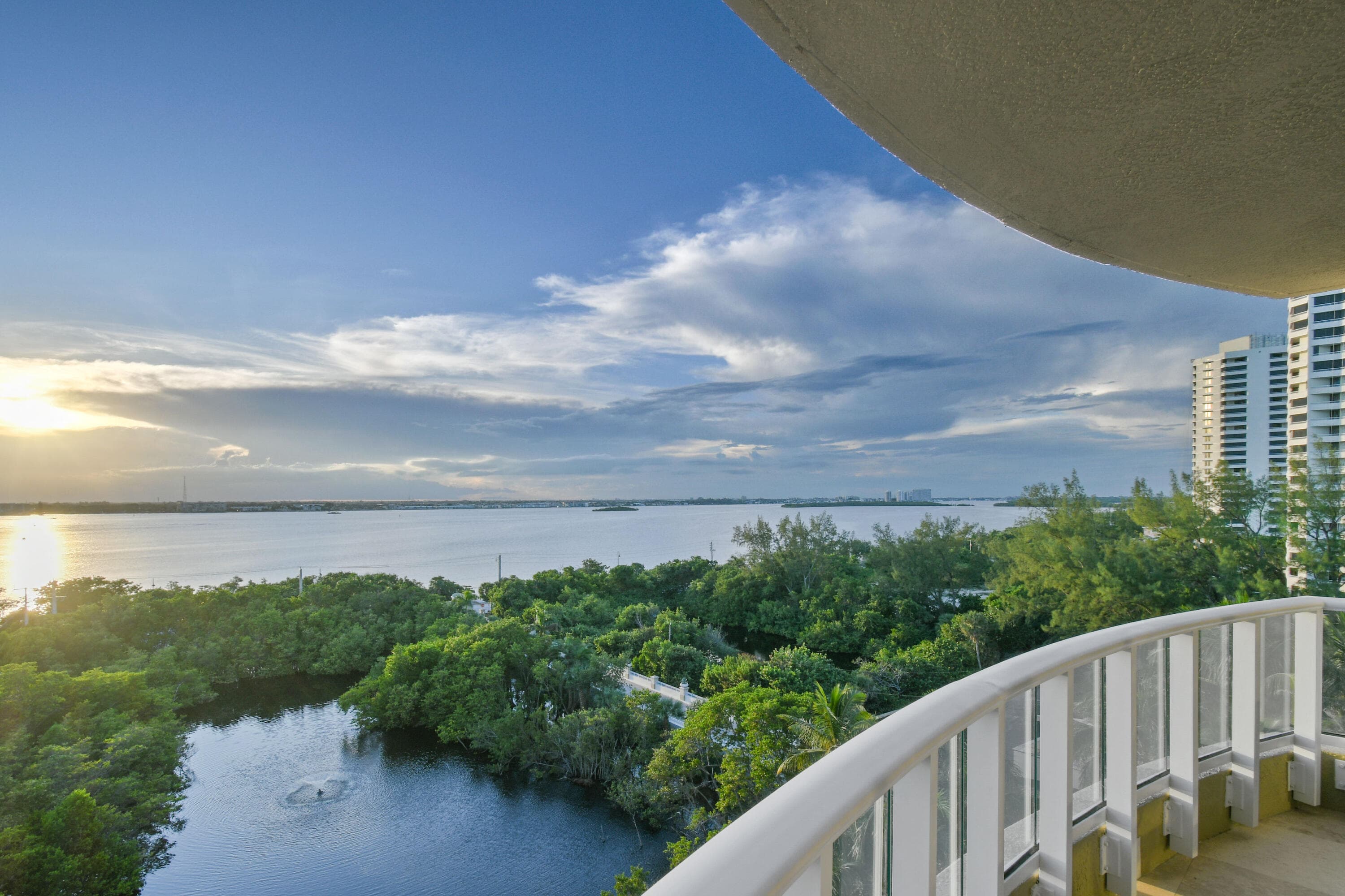 5050 N Ocean Drive 703, Singer Island, FL 33404 — photo 25 of 82