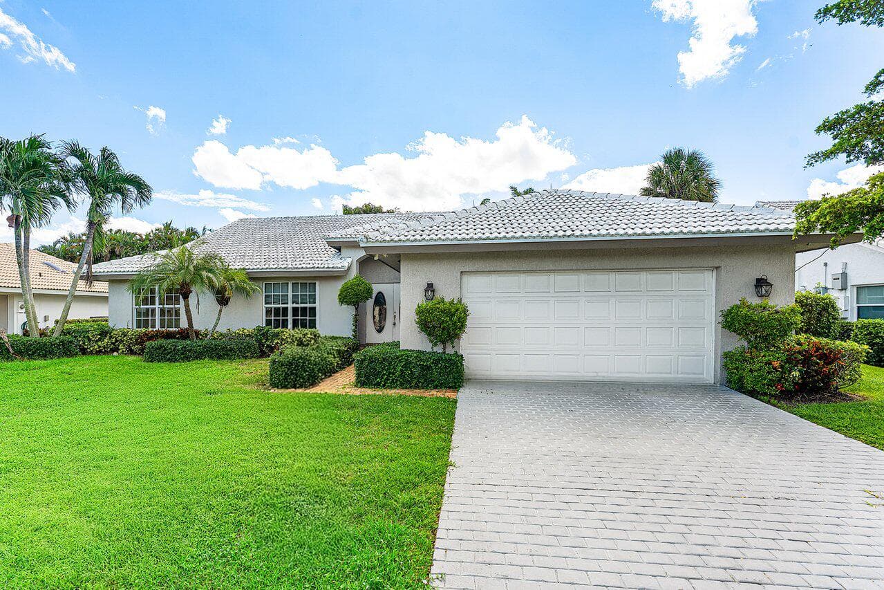 4572 White Cedar Lane, Delray Beach, FL 33445 — photo 5 of 55