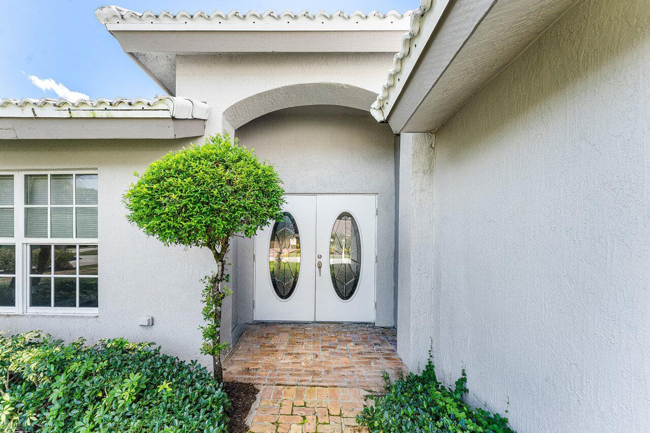 4572 White Cedar Lane, Delray Beach, FL 33445 — photo 6 of 55
