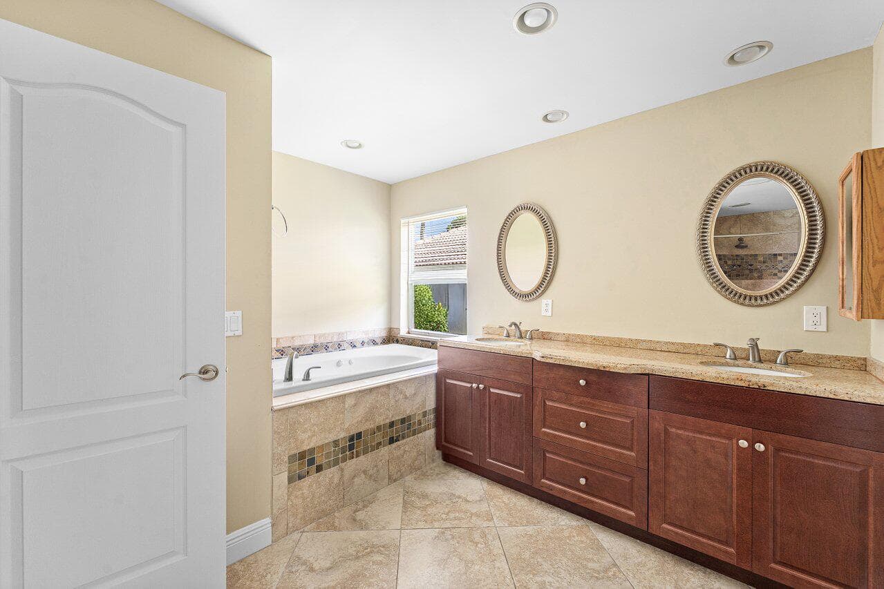 4572 White Cedar Lane, Delray Beach, FL 33445 — photo 28 of 55