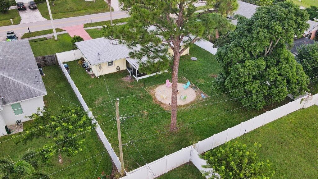 772 SE Thornhill Drive, Port St. Lucie, FL 34983 — photo 13 of 21