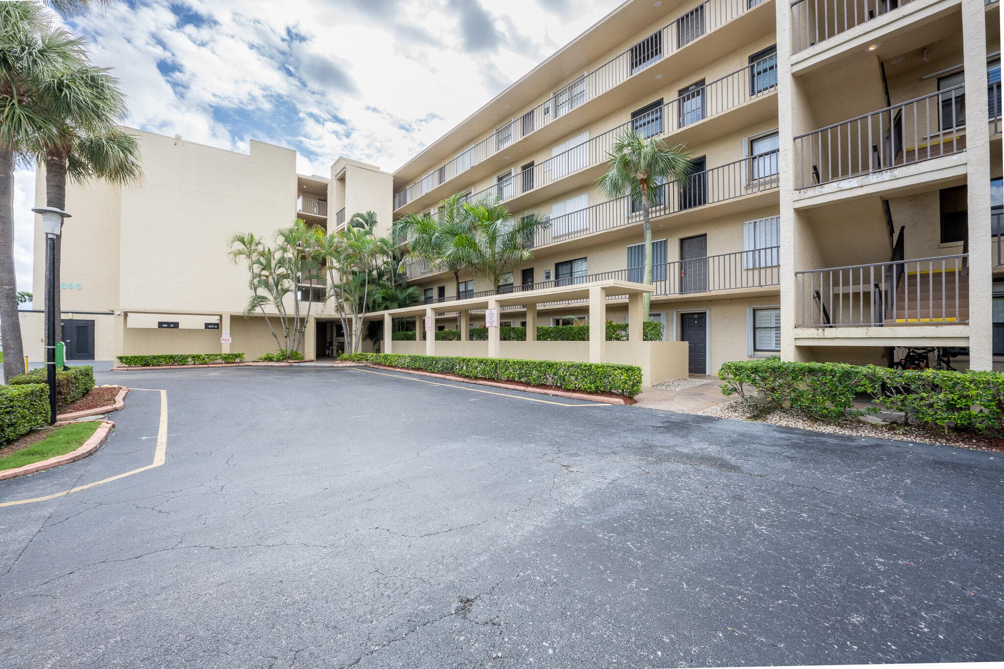 896 N Federal Highway 523, Lantana, FL 33462 — photo 21 of 62