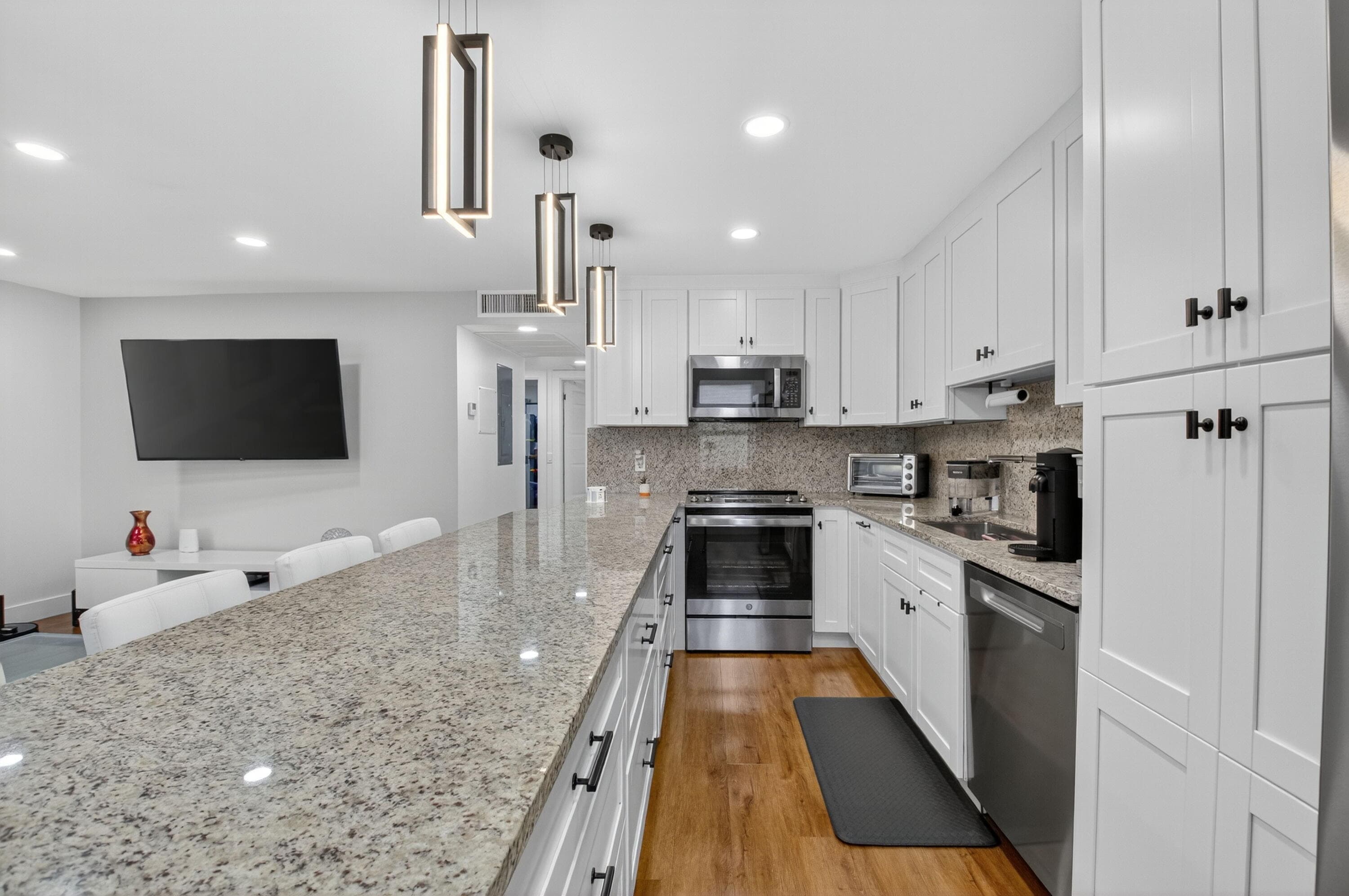 3005 Guildford A, Boca Raton, FL 33434 — photo 5 of 46