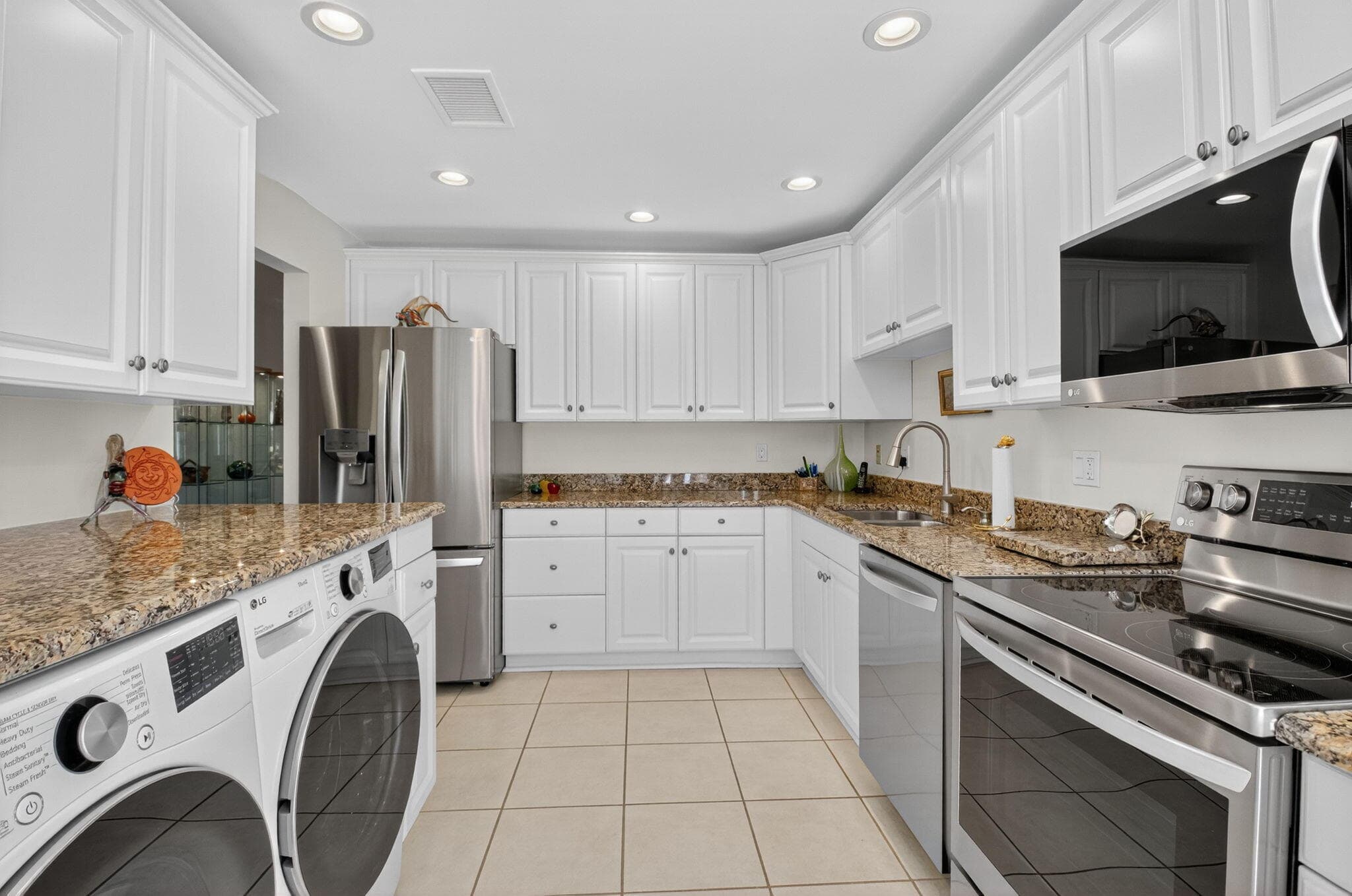 3 Westgate Lane C, Boynton Beach, FL 33436 — photo 30 of 98