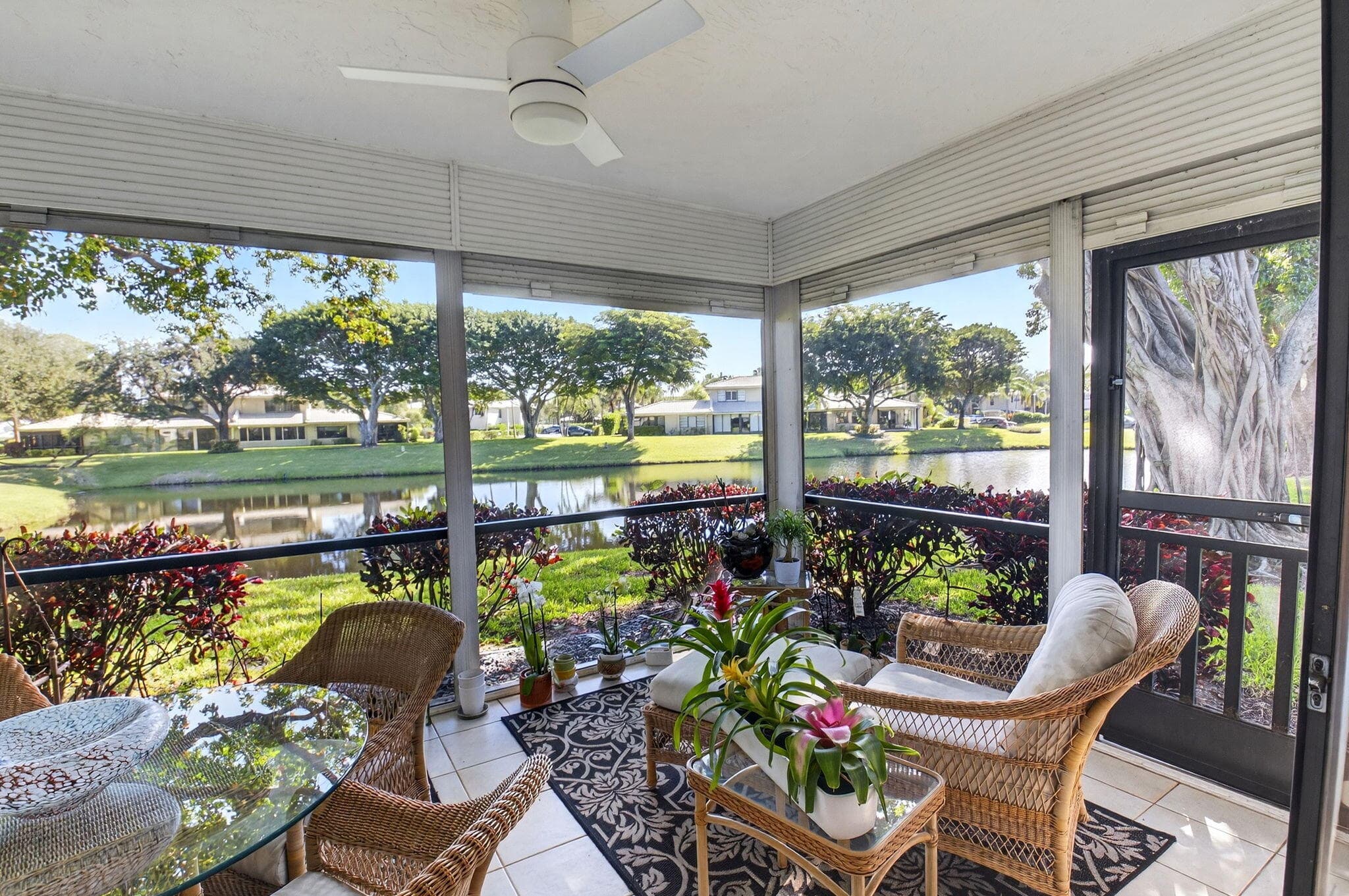 3 Westgate Lane C, Boynton Beach, FL 33436 — photo 10 of 98