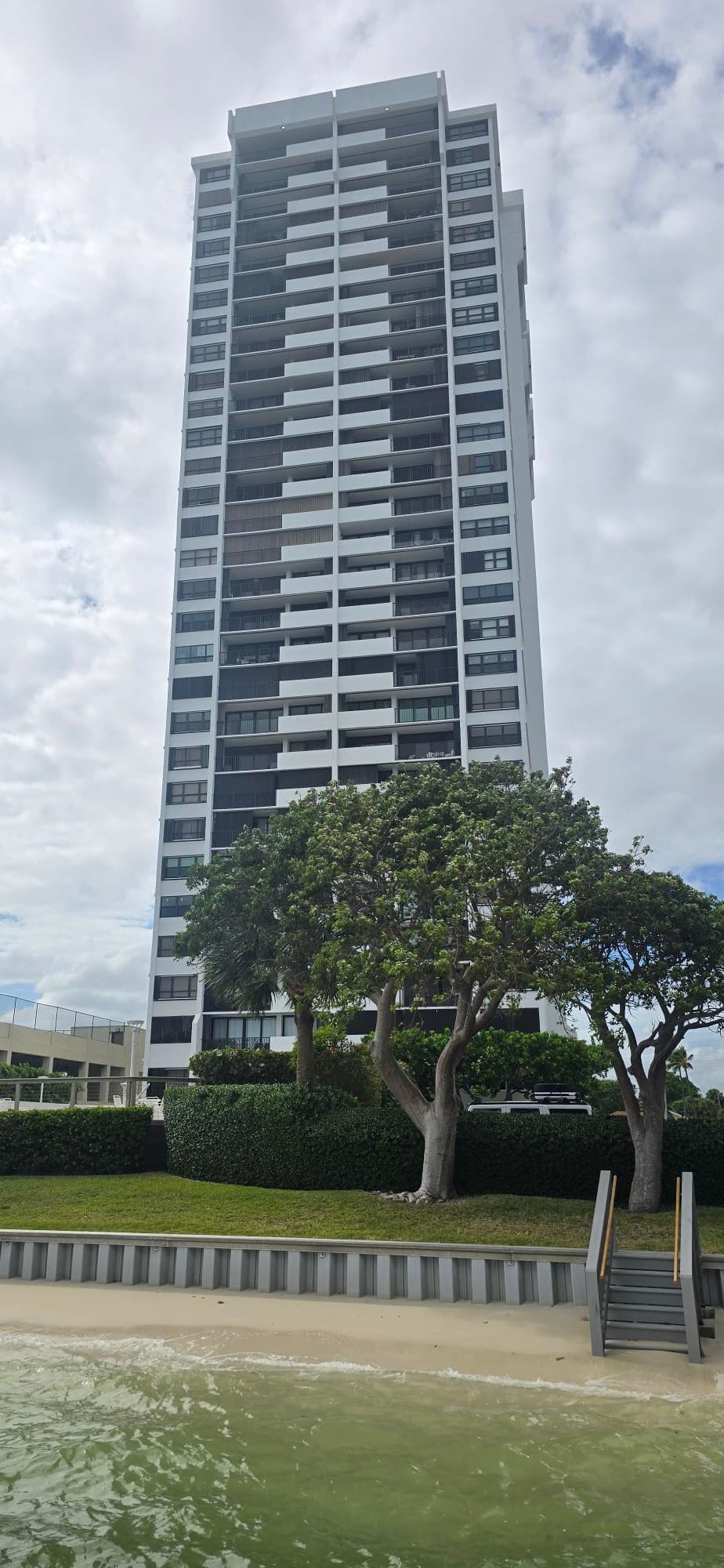 5600 N Flagler Drive 801, West Palm Beach, FL 33407 — photo 1 of 45