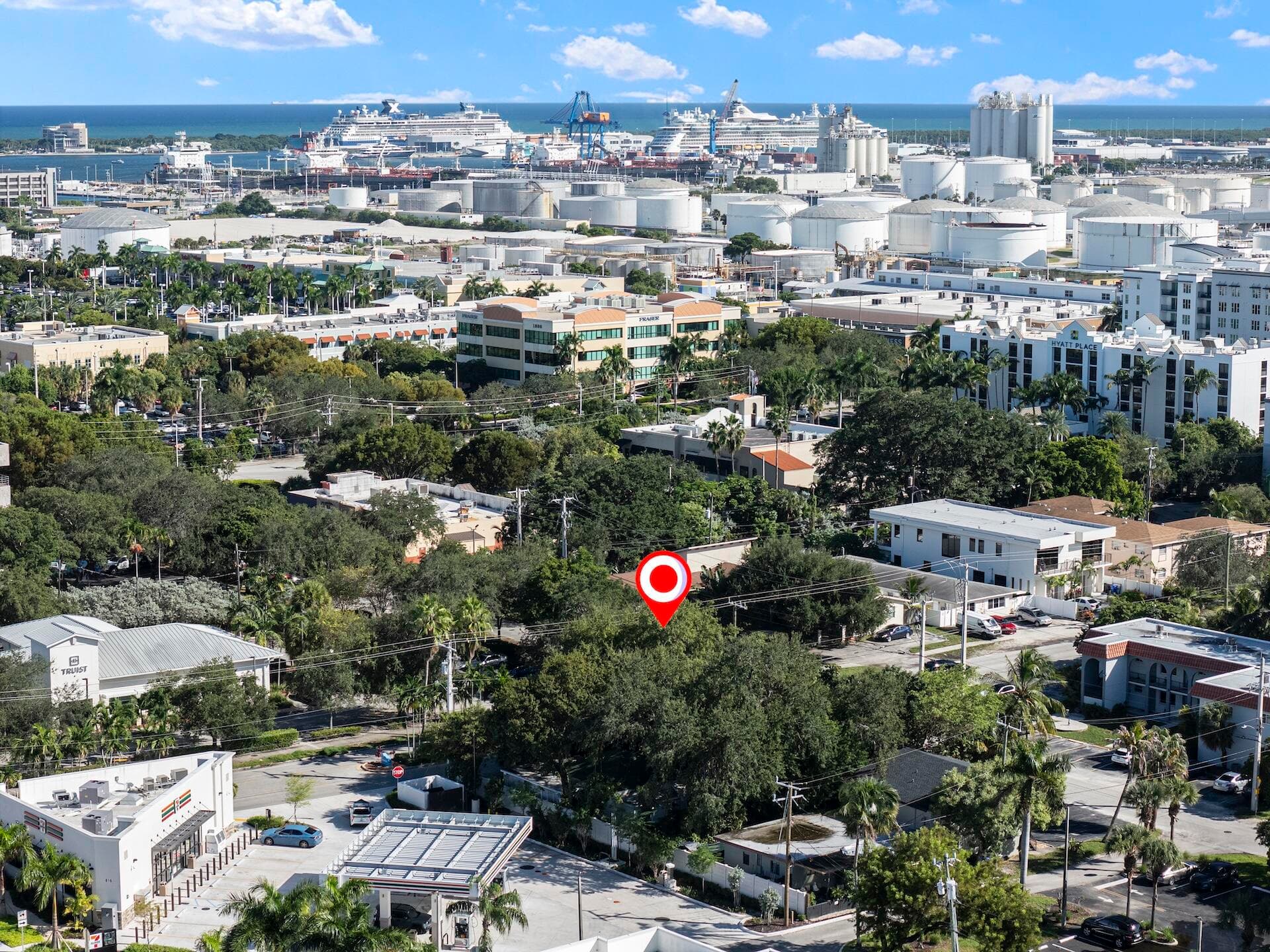 Triplex in Fort Lauderdale — photo 1 of 31