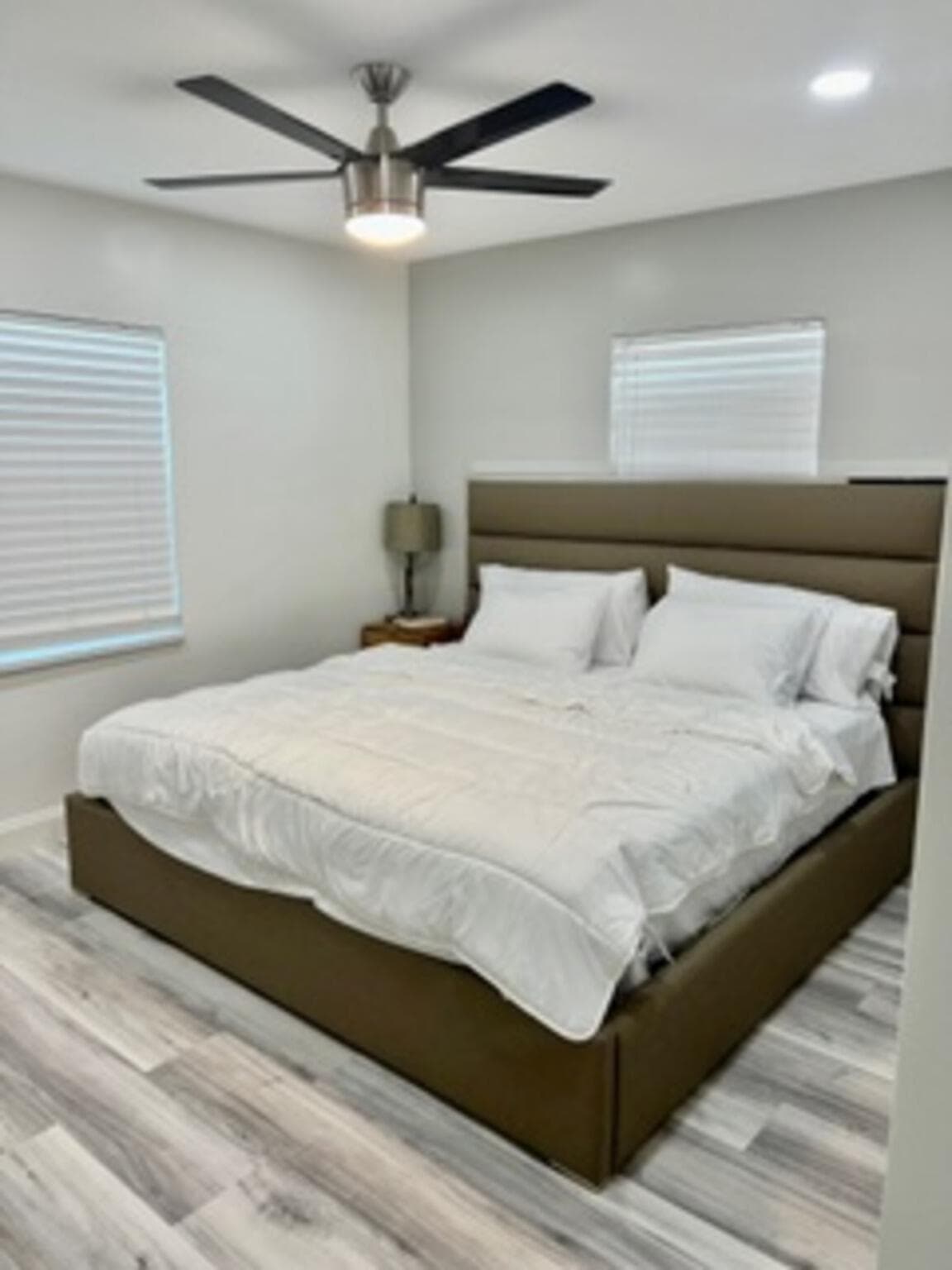 200 NE 56th Street 200, Oakland Park, FL 33334 — photo 26 of 34