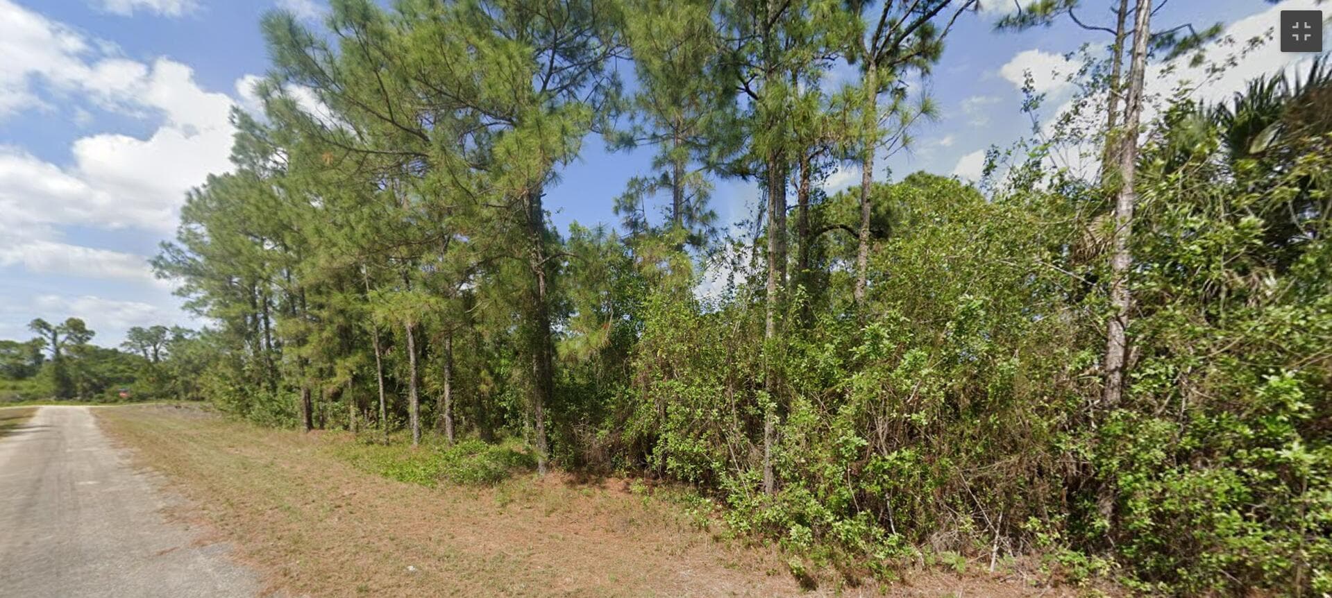 519 Genesee Avenue S, Lehigh Acres, FL 33974 — photo 4 of 6