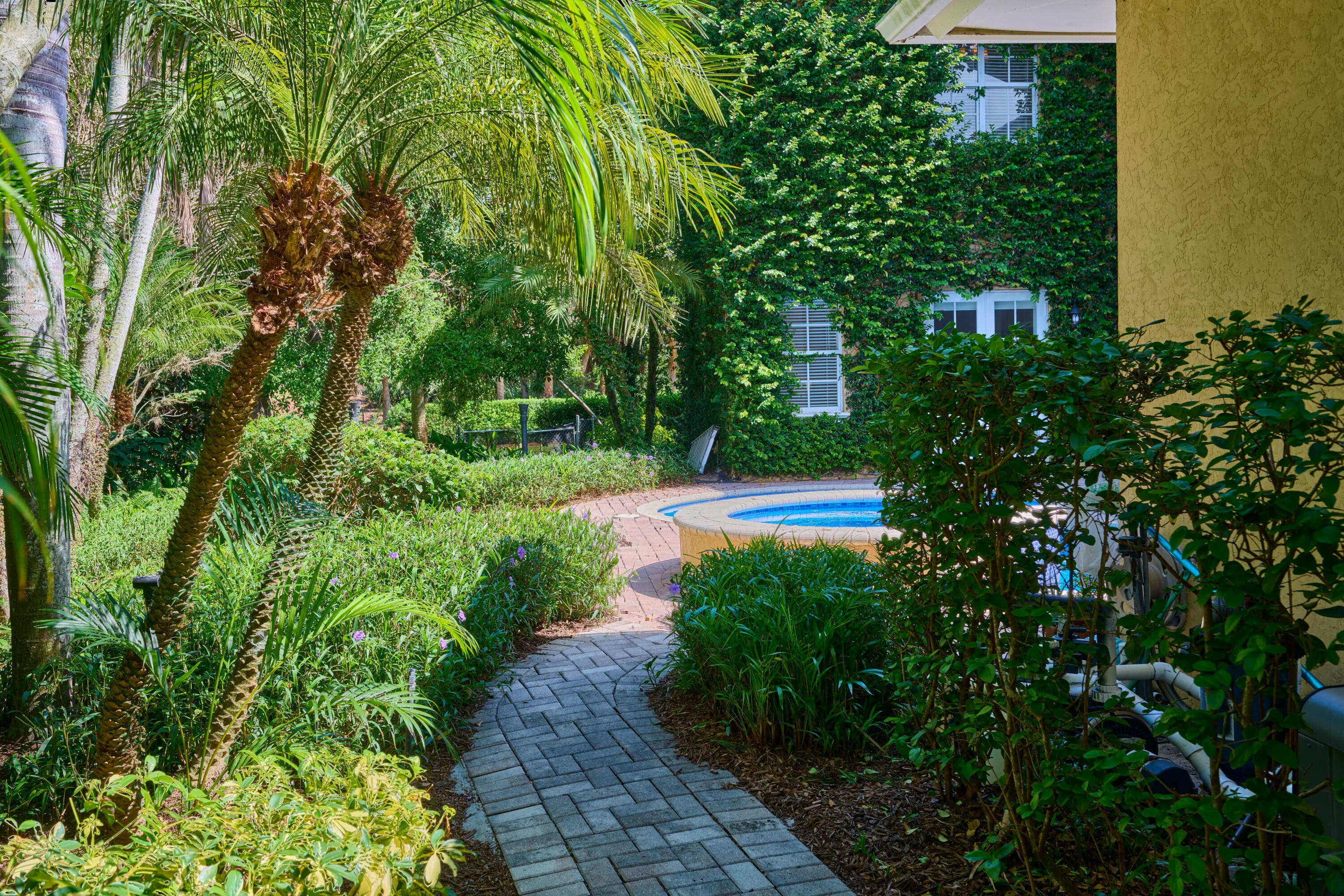 601 Bridgewater Lane SW, Vero Beach, FL 32962 — photo 39 of 47