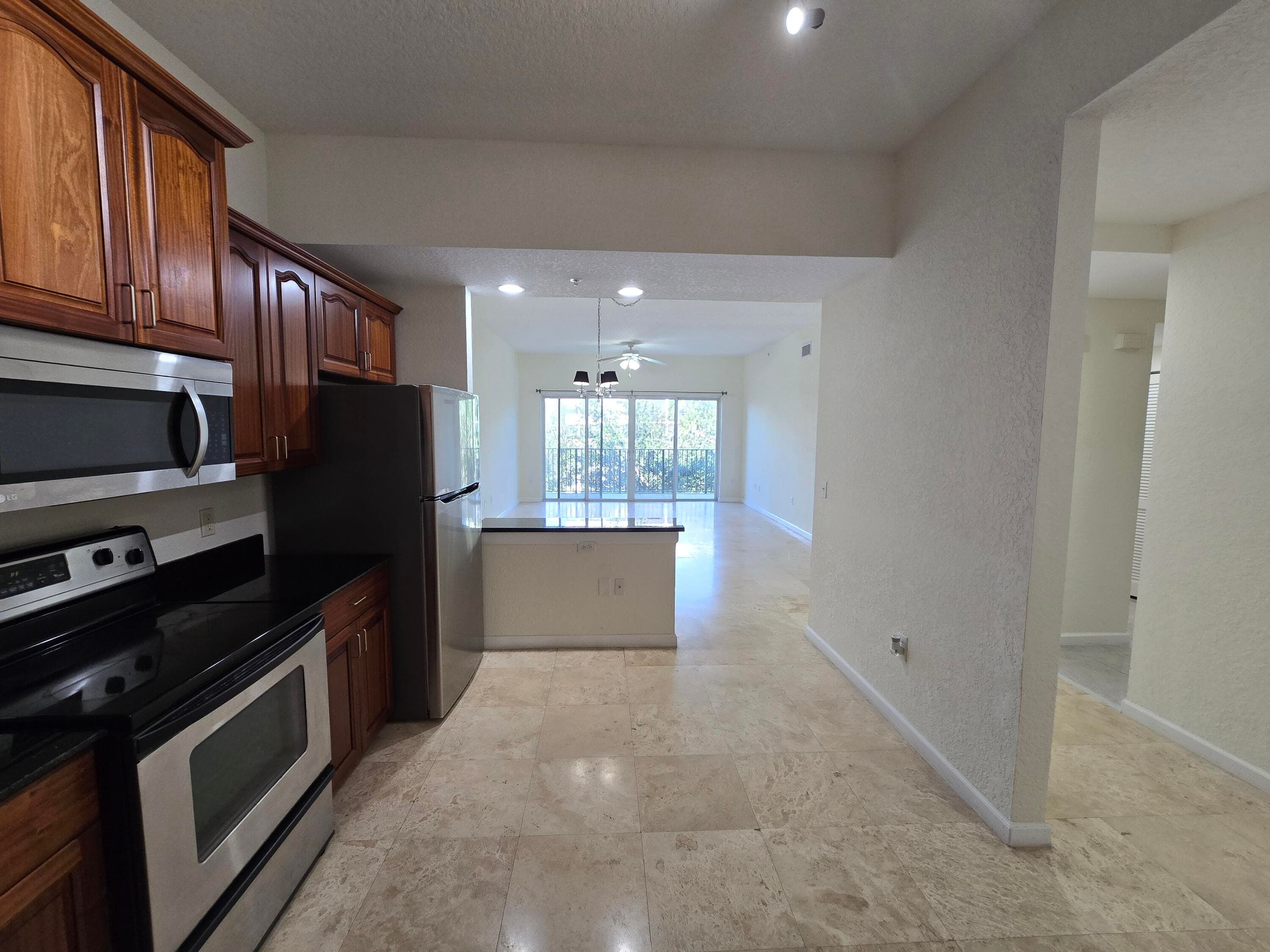 1640 Presidential Way 403, West Palm Beach, FL 33401 — photo 25 of 69