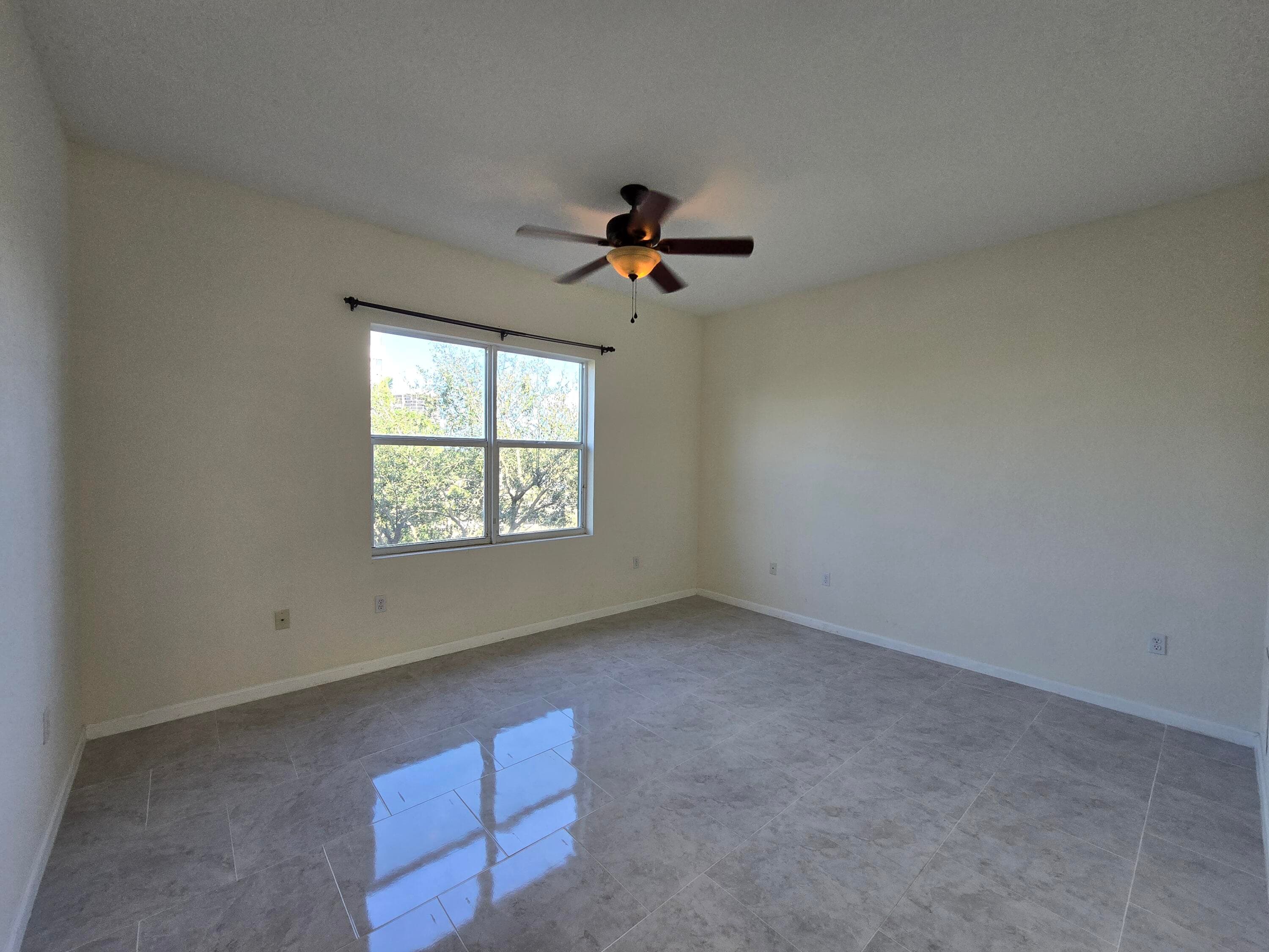 1640 Presidential Way 403, West Palm Beach, FL 33401 — photo 27 of 69