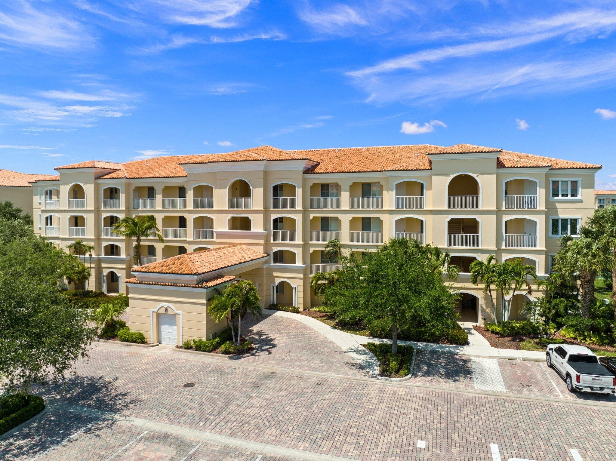 17 Harbour Isle Drive W Ph03, Hutchinson Island, FL 34949 — photo 41 of 58