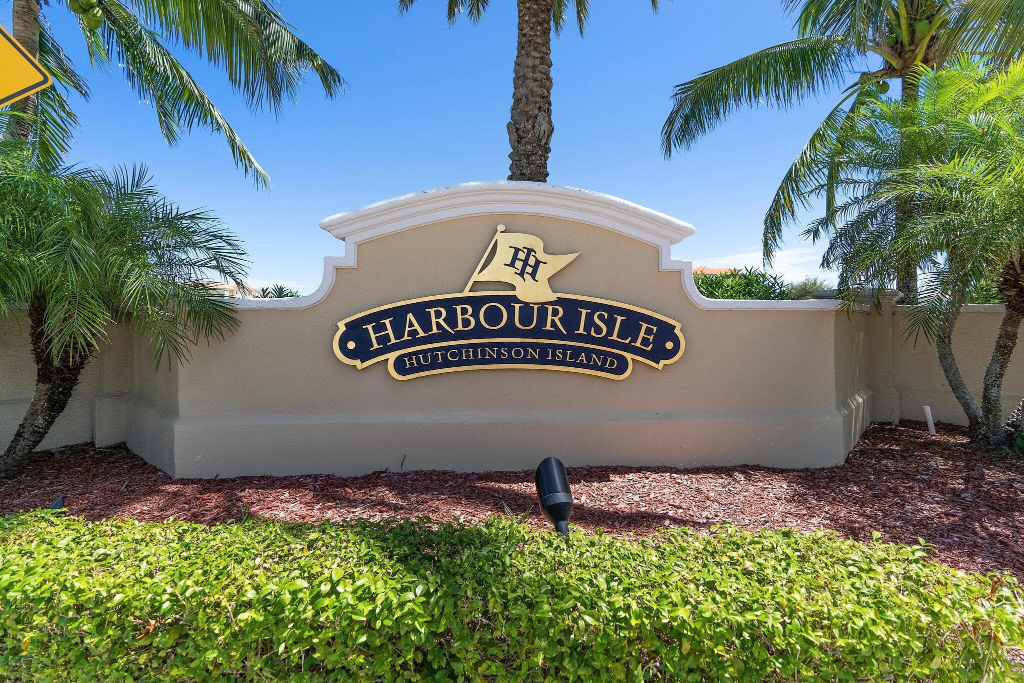 17 Harbour Isle Drive W Ph03, Hutchinson Island, FL 34949 — photo 4 of 58