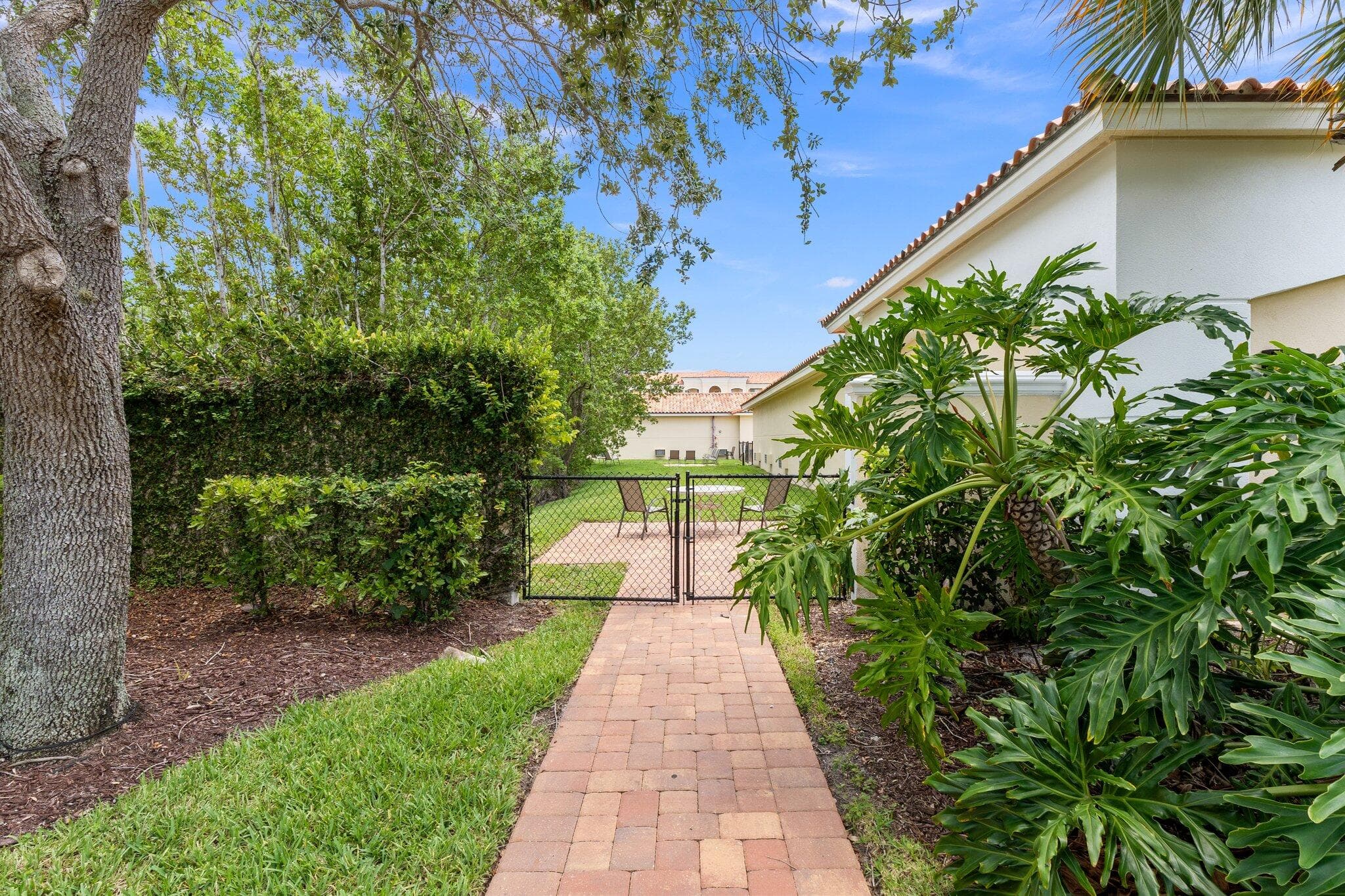 17 Harbour Isle Drive W Ph03, Hutchinson Island, FL 34949 — photo 57 of 58