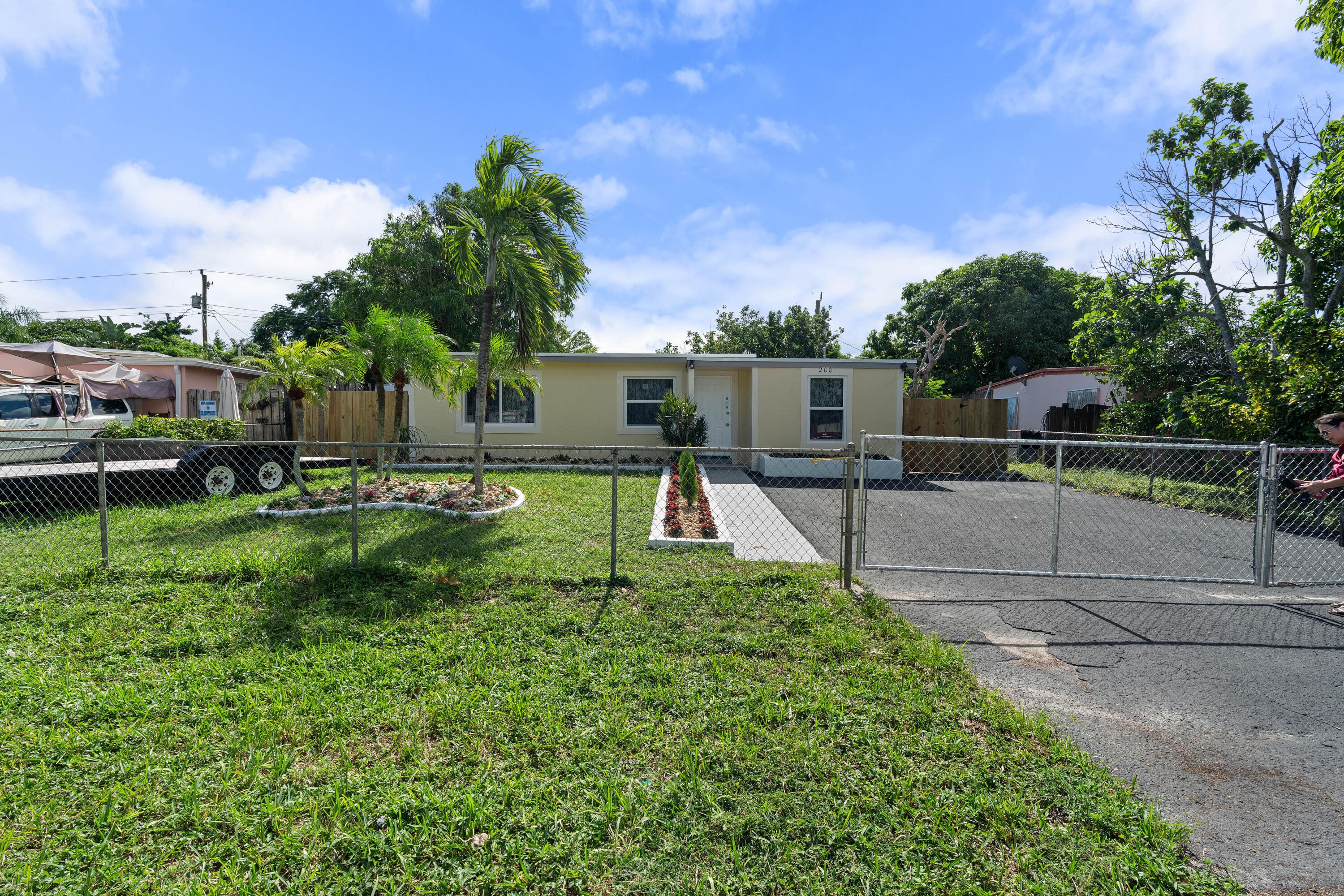 200 Plum Tree Drive, Lake Worth, FL 33462 — photo 22 of 27