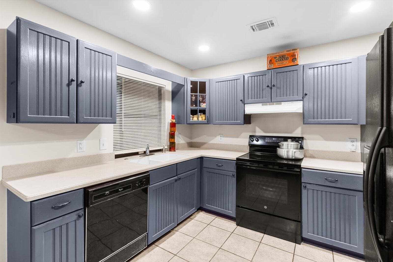 1825 SW Cameo Boulevard, Port St. Lucie, FL 34953 — photo 8 of 28