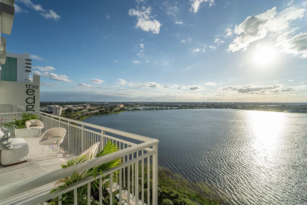 300 S Australian Avenue 1608, West Palm Beach, FL 33401 — photo 20 of 35