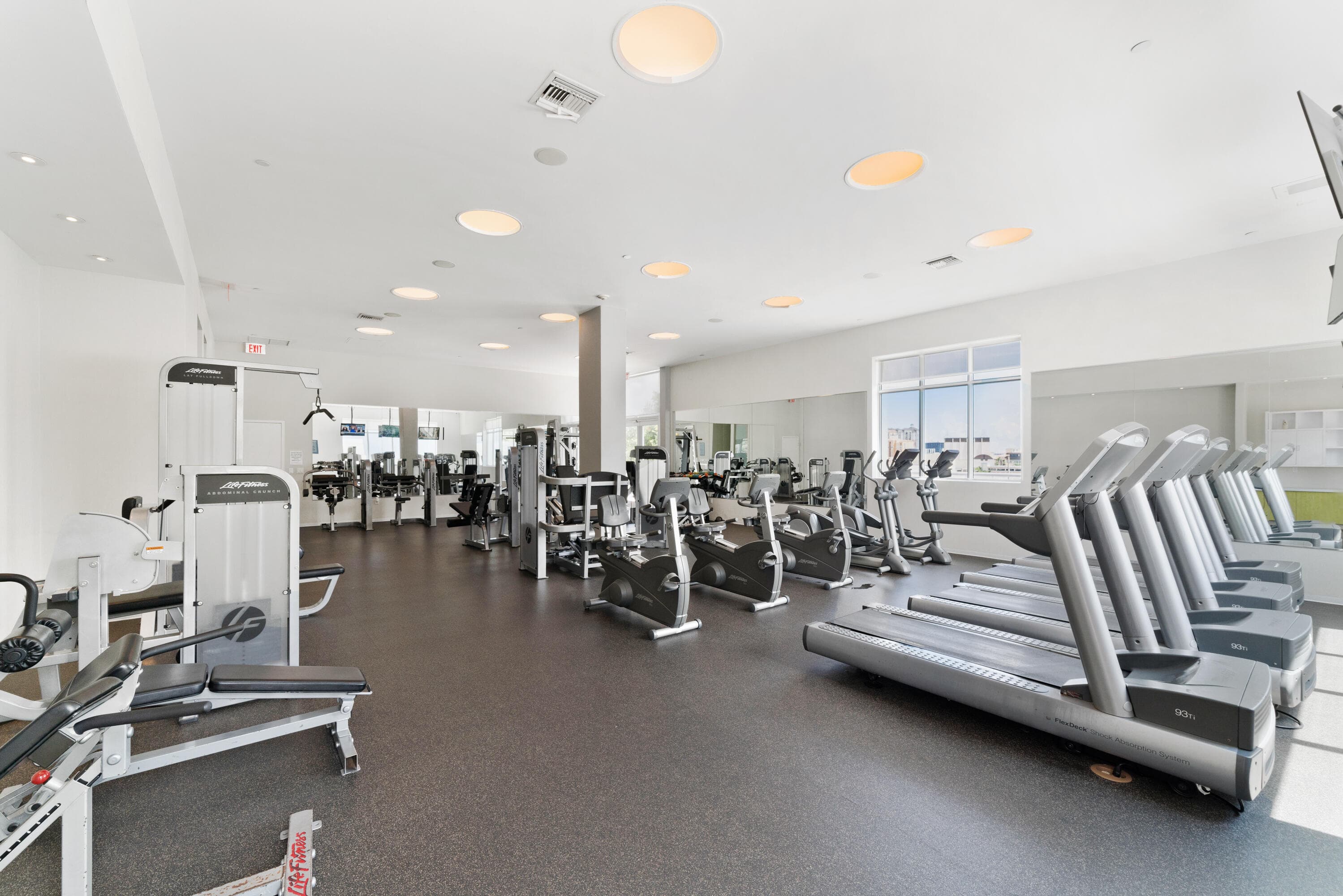 300 S Australian Avenue 1608, West Palm Beach, FL 33401 — photo 25 of 35