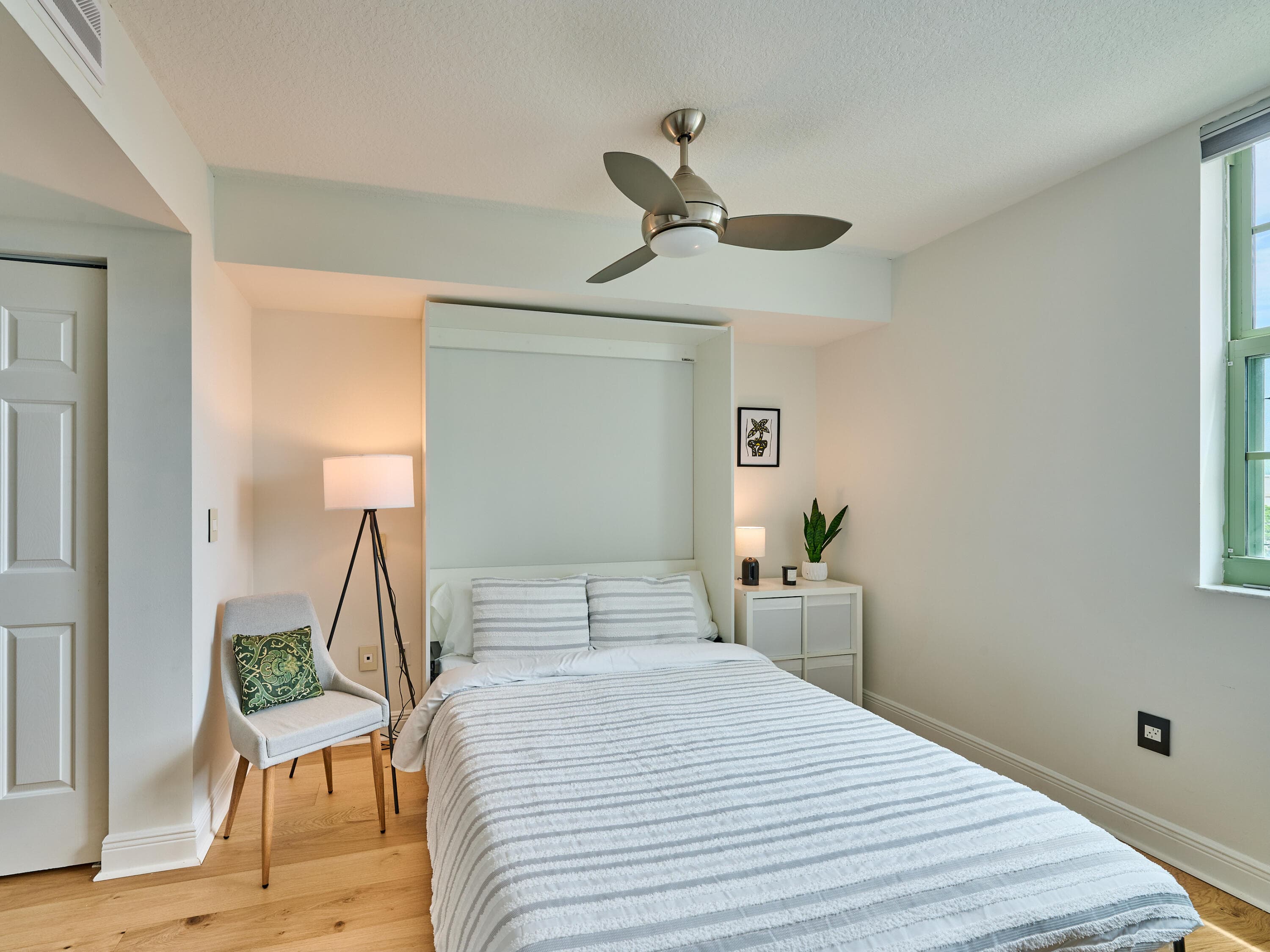 610 Clematis Street 522, West Palm Beach, FL 33401 — photo 17 of 60