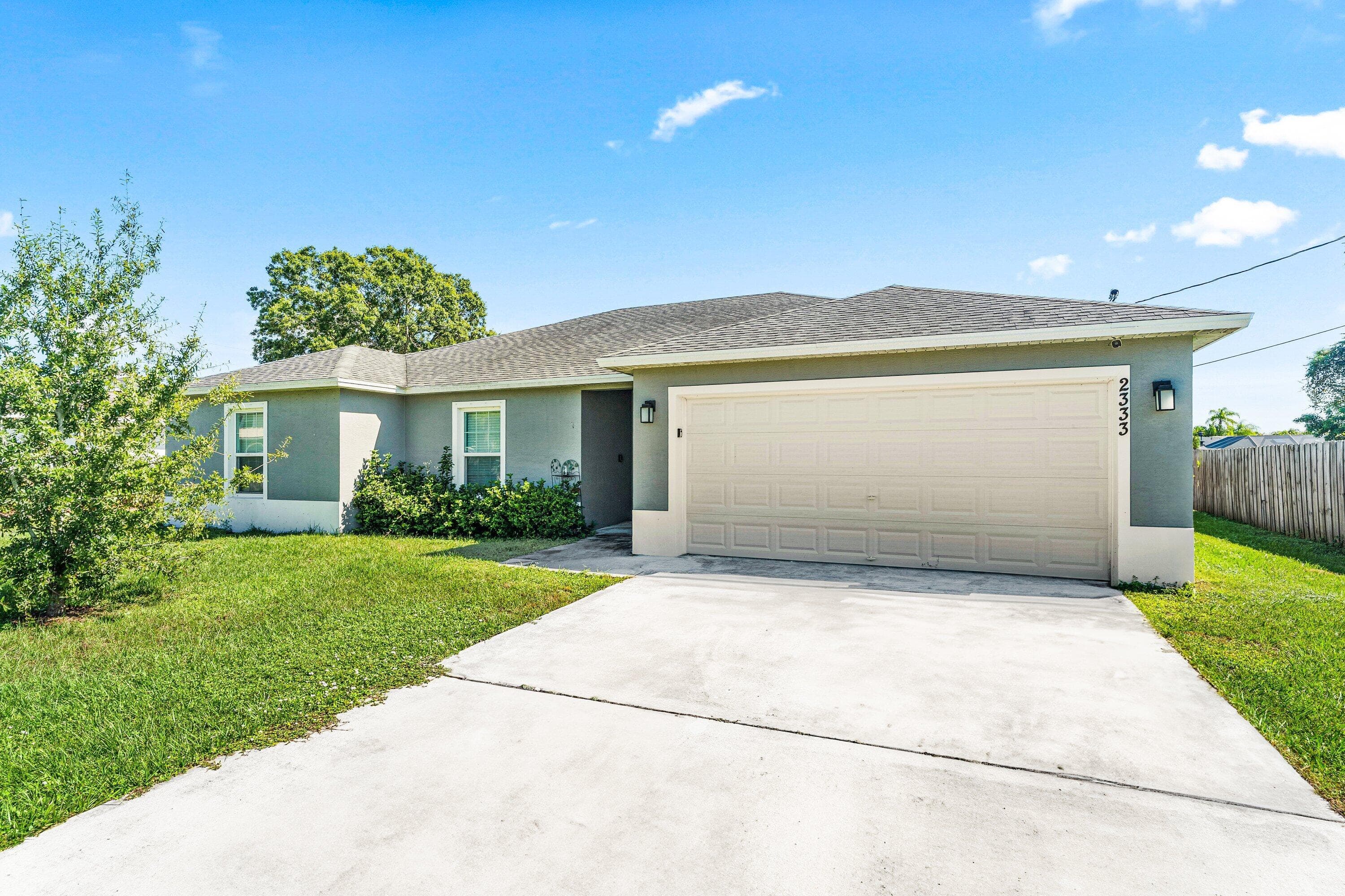 2333 SE Aneci Street, Port St. Lucie, FL 34984 — photo 3 of 27