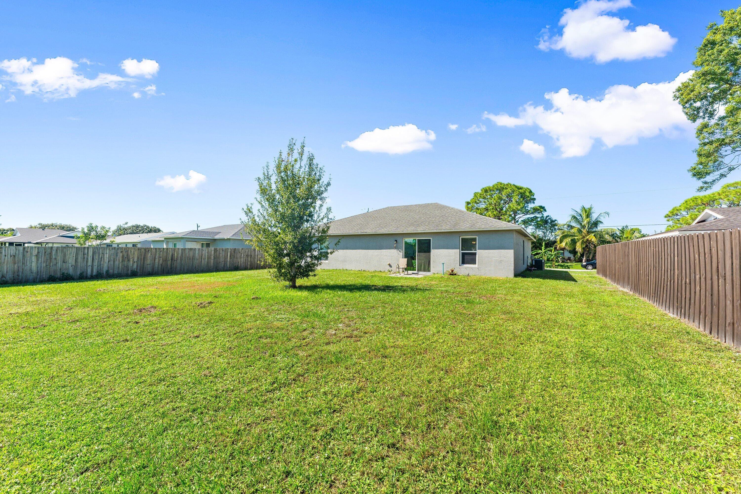 2333 SE Aneci Street, Port St. Lucie, FL 34984 — photo 23 of 27