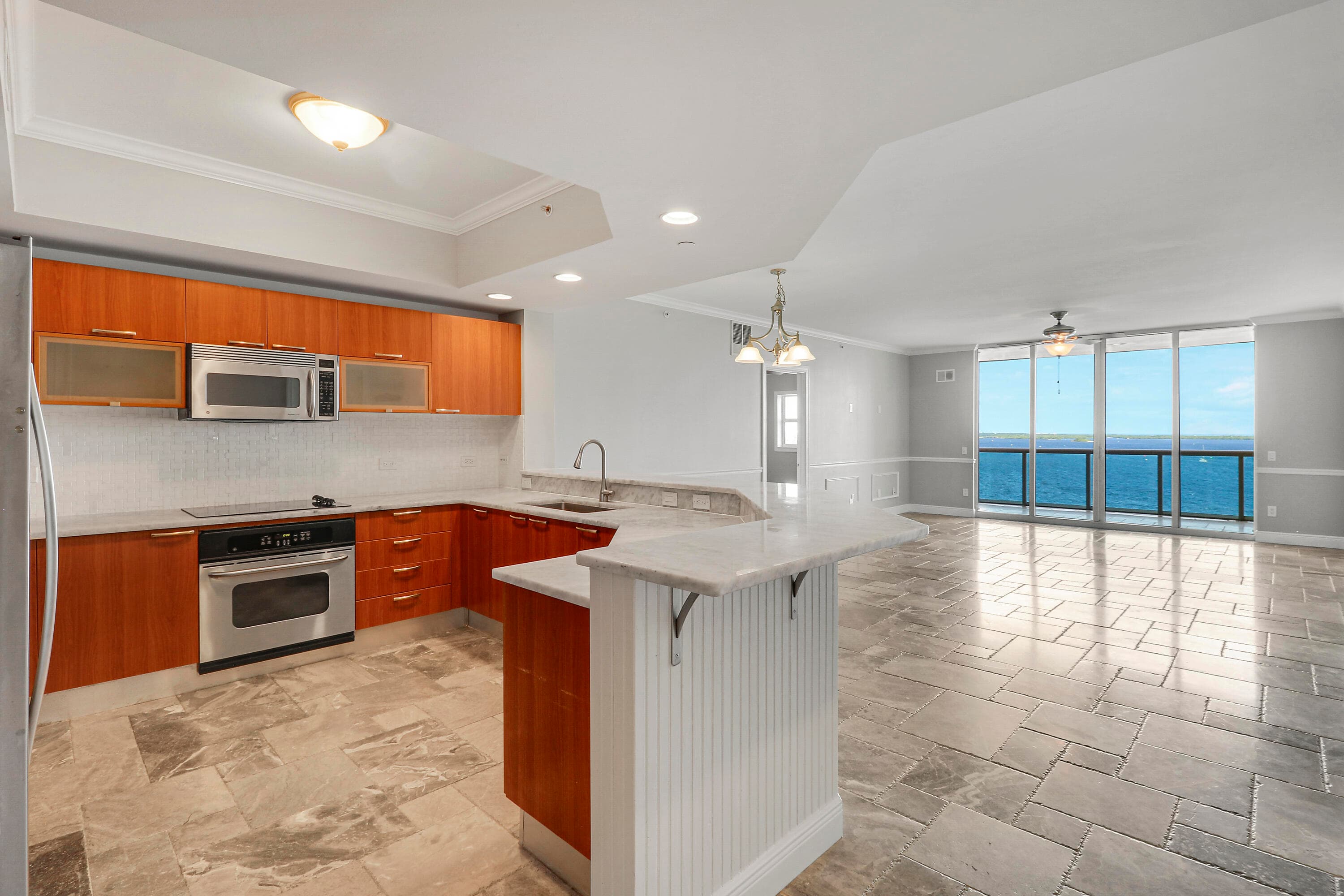 2650 Lake Shore Drive 1105, Riviera Beach, FL 33404 — photo 17 of 38