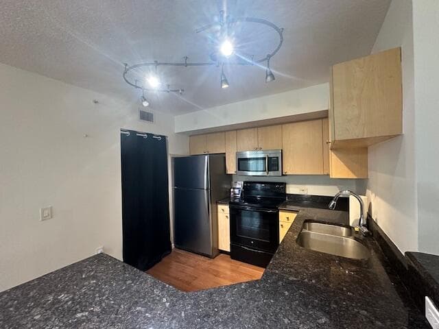 401 Villa Circle, Boynton Beach, FL 33435 — photo 25 of 68