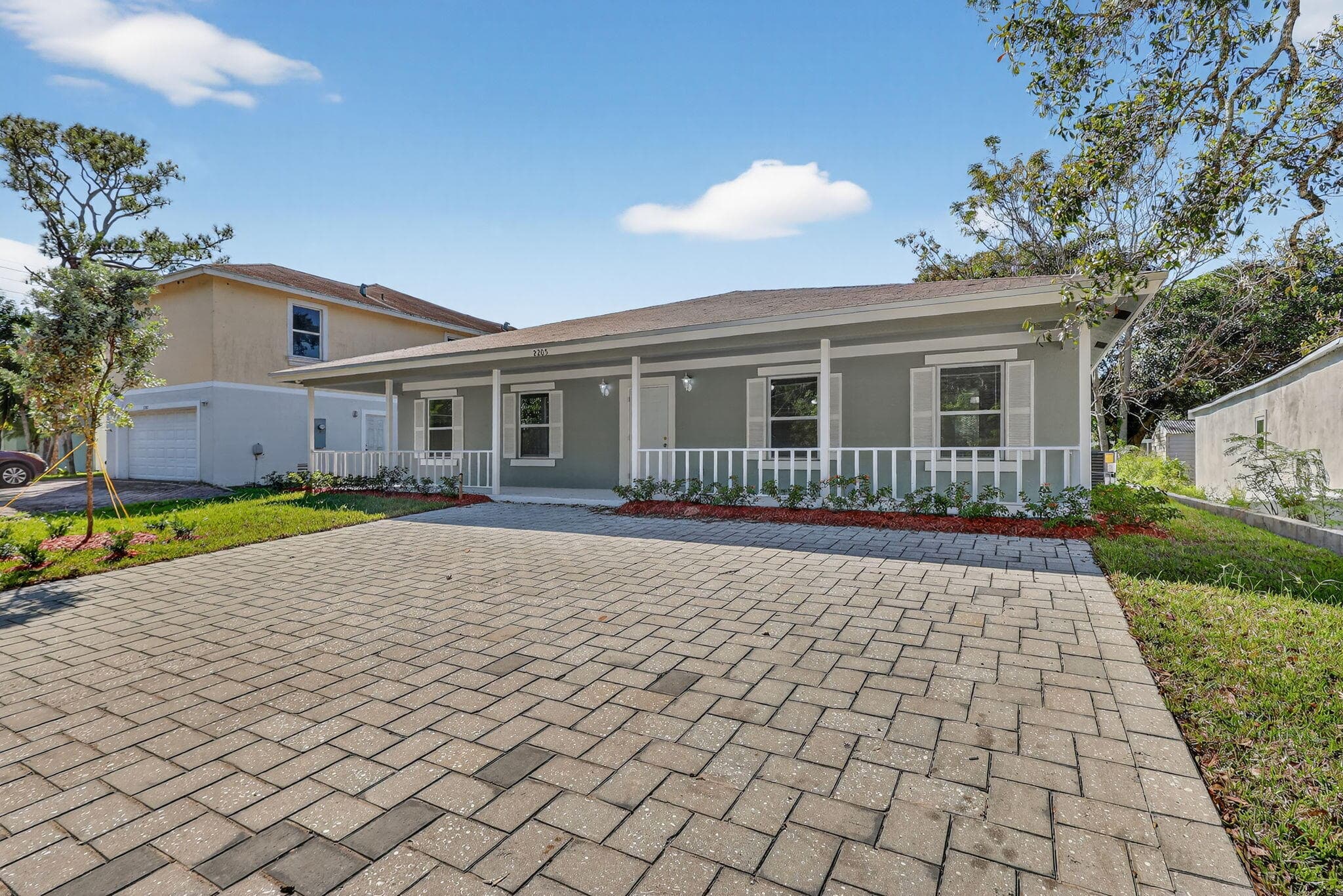 2205 S 33rd S Street, Fort Pierce, FL 34947 — photo 3 of 22