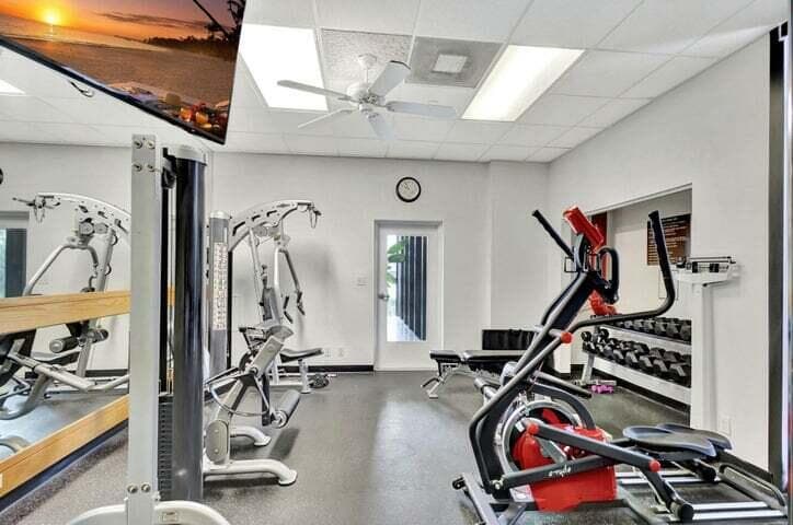 5550 N Ocean Drive 2b, Singer Island, FL 33404 — photo 33 of 58