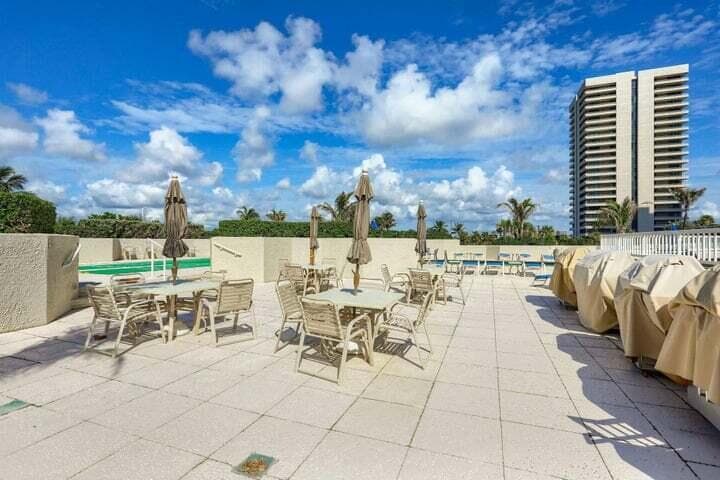 5550 N Ocean Drive 2b, Singer Island, FL 33404 — photo 31 of 58