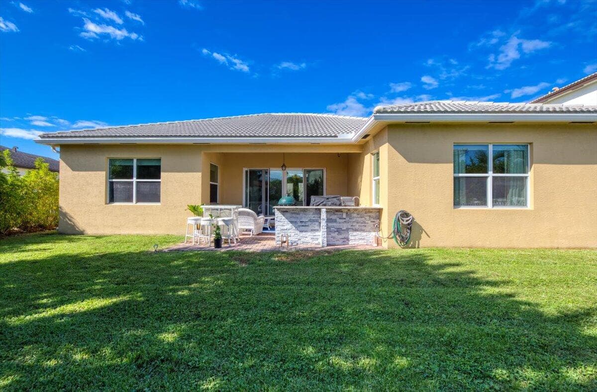11400 SW Hillcrest Circle, Port St. Lucie, FL 34987 — photo 50 of 101
