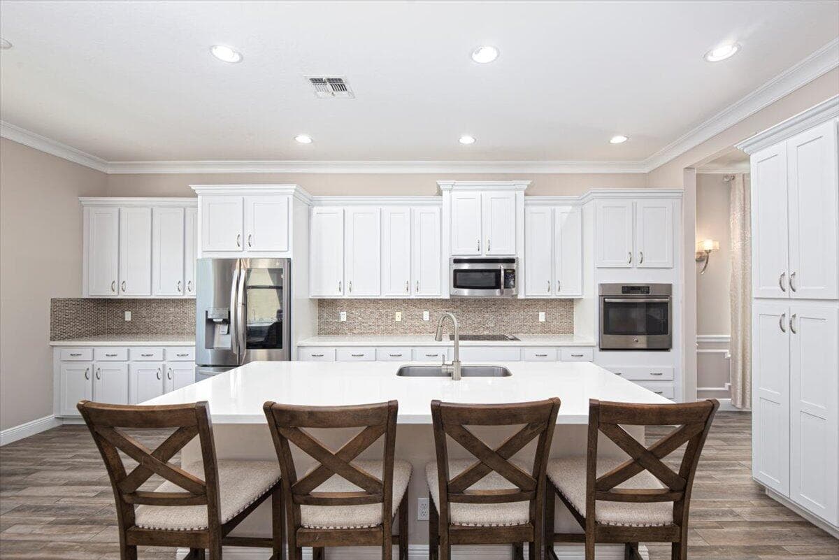 11400 SW Hillcrest Circle, Port St. Lucie, FL 34987 — photo 20 of 101
