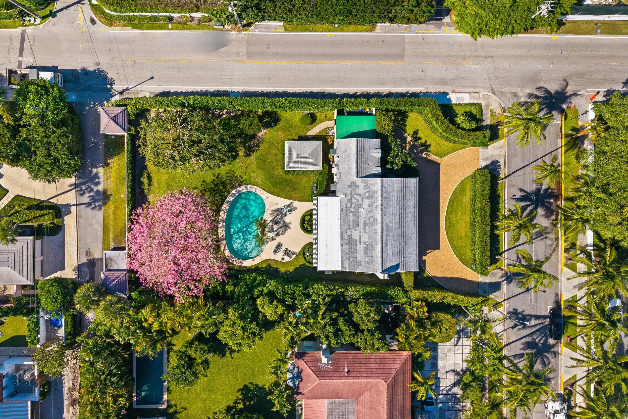 334 Barton Avenue, Palm Beach, FL 33480 — photo 13 of 17