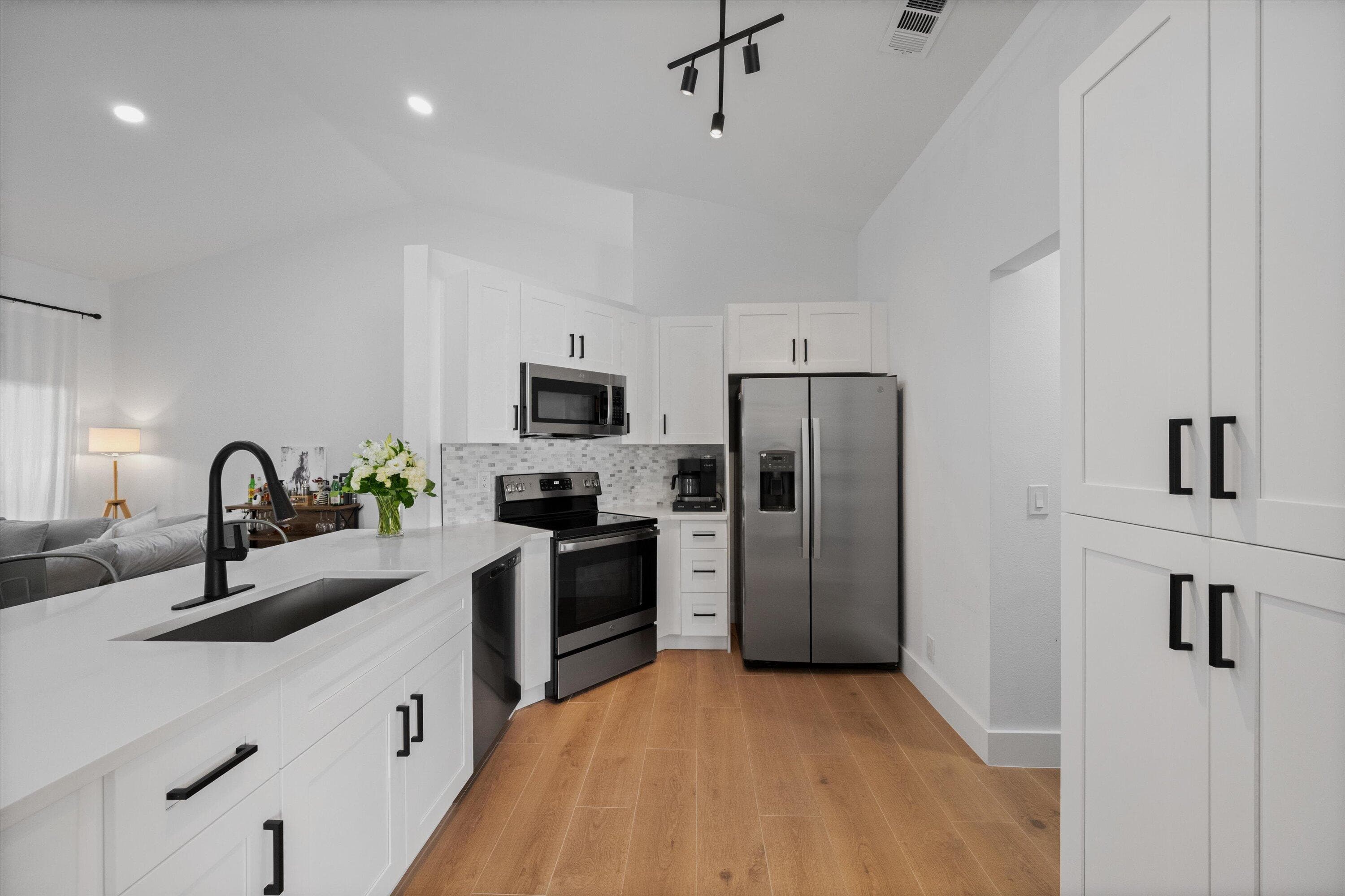 12628 Shoreline Drive 9e, Wellington, FL 33414 — photo 12 of 27