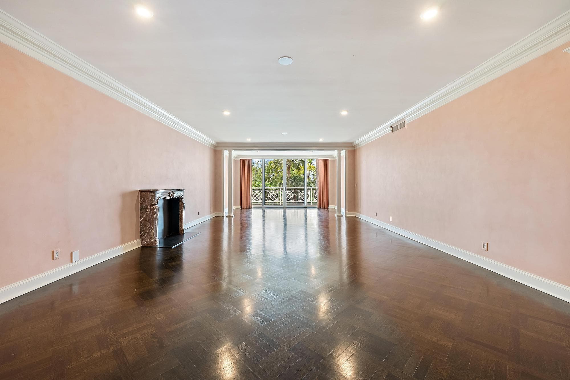 425 Worth Avenue 2f, Palm Beach, FL 33480 — photo 8 of 42