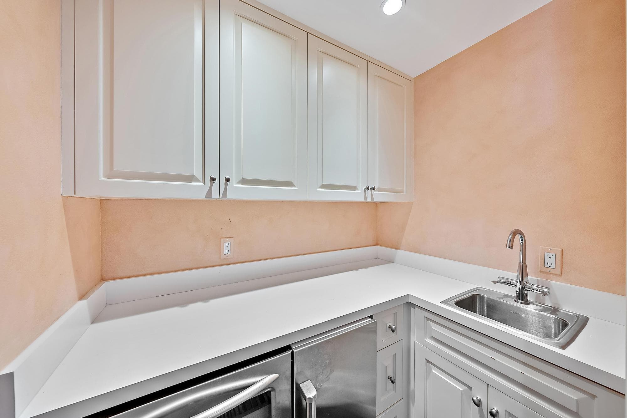 425 Worth Avenue 2f, Palm Beach, FL 33480 — photo 13 of 42
