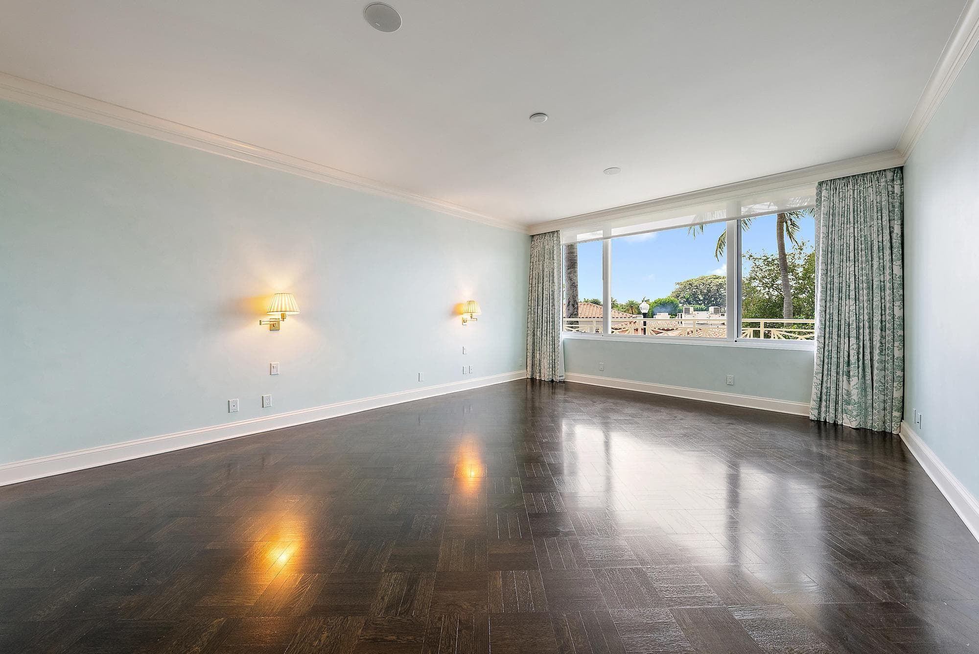 425 Worth Avenue 2f, Palm Beach, FL 33480 — photo 17 of 42