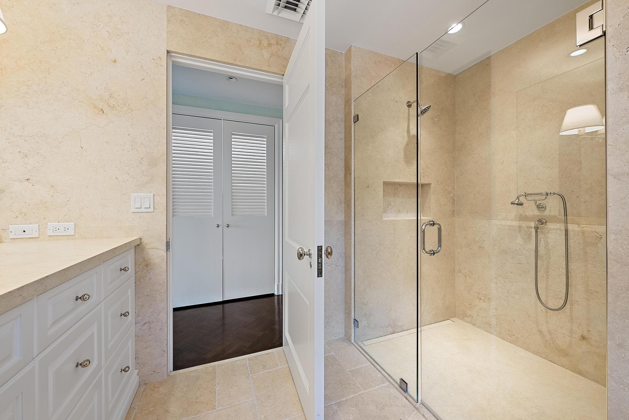 425 Worth Avenue 2f, Palm Beach, FL 33480 — photo 19 of 42
