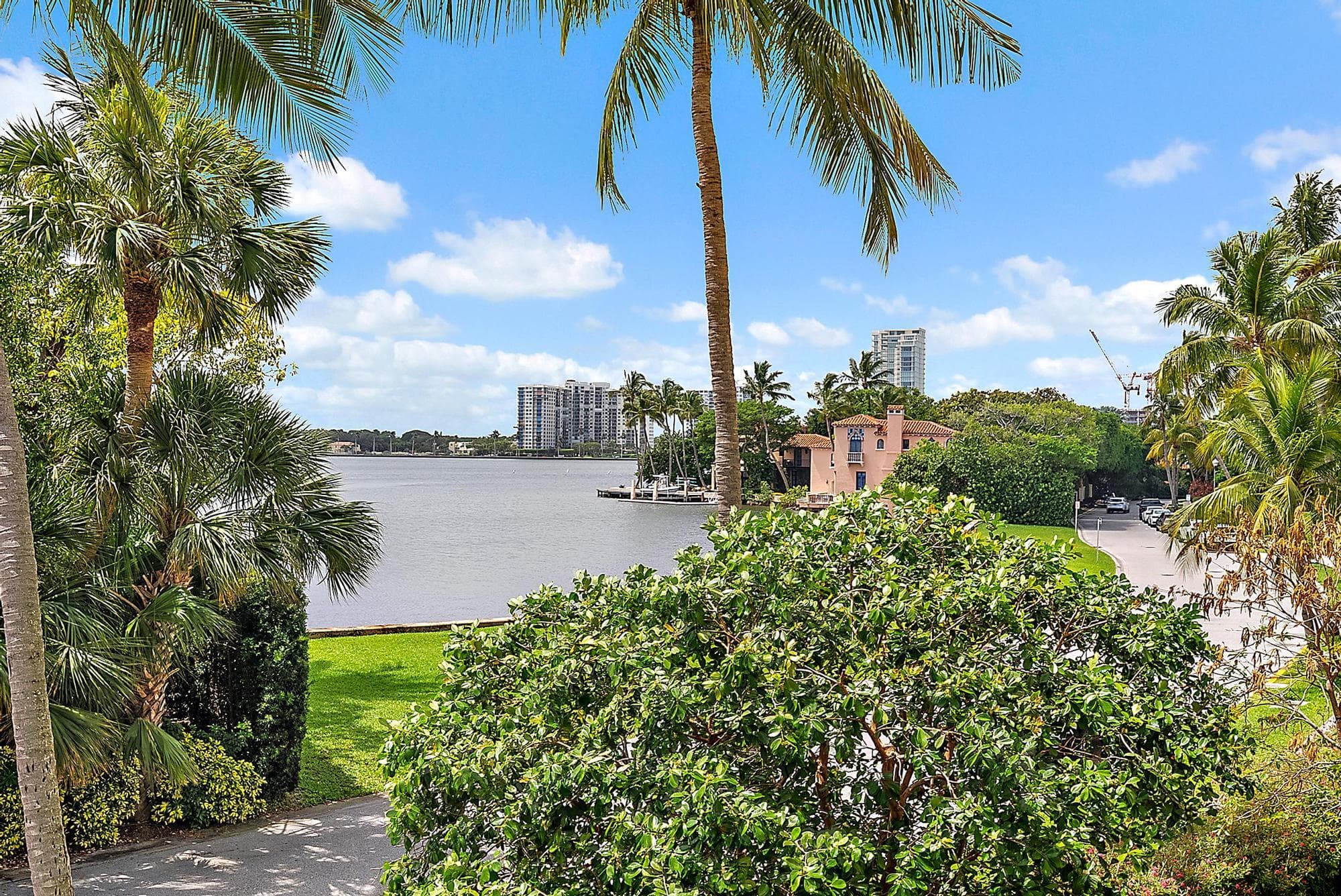425 Worth Avenue 2f, Palm Beach, FL 33480 — photo 28 of 42