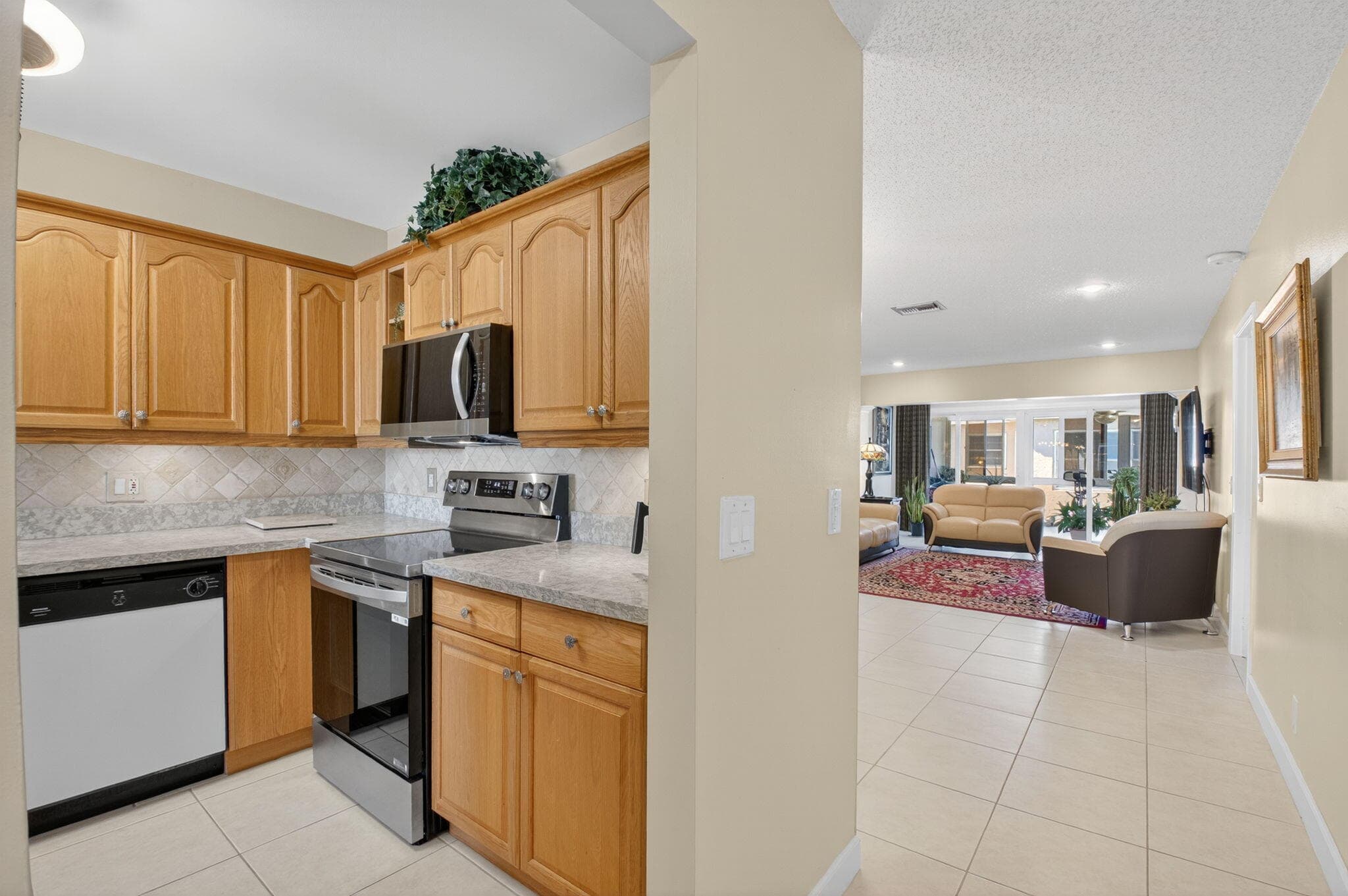 1141 Violet Terrace 202, Delray Beach, FL 33445 — photo 13 of 46
